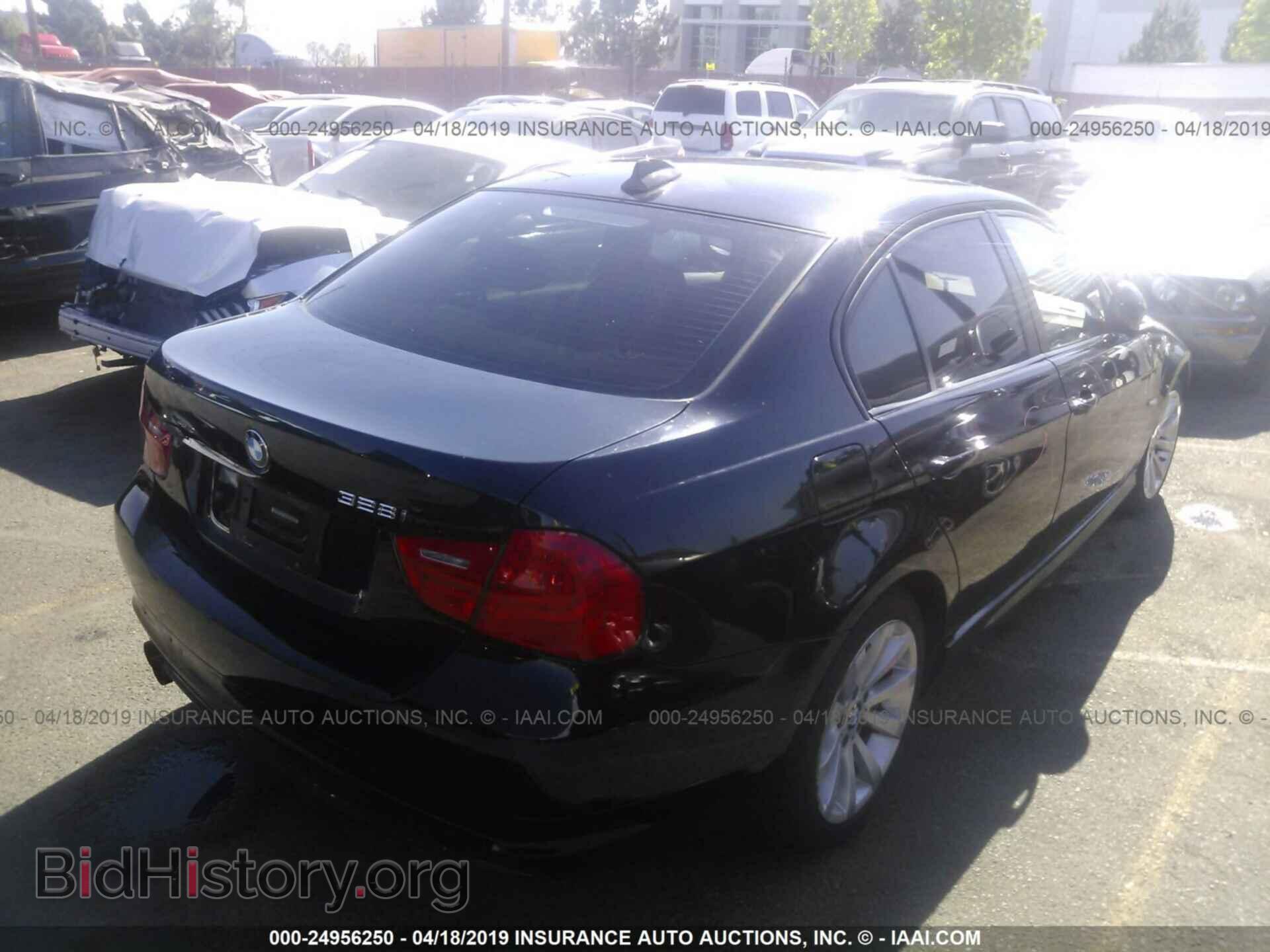2011 BMW 328 - VIN: WBAPH7C57BE460010 - Фото 4