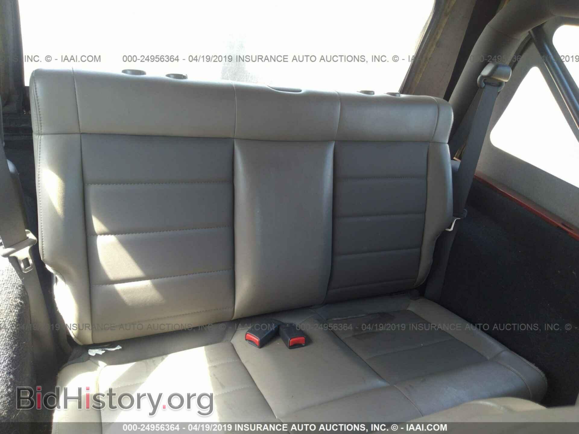 2009 JEEP WRANGLER - VIN: 1J4FA24199L734471 - Фото 8