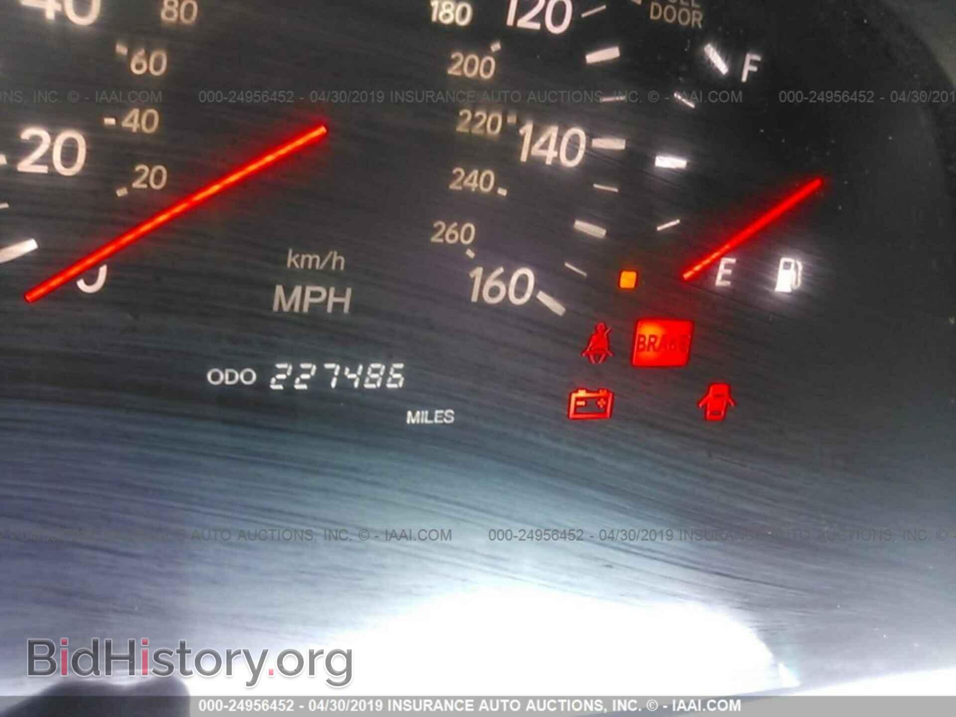 2002 LEXUS LS - VIN: JTHBN30F820055376 - Фото 7