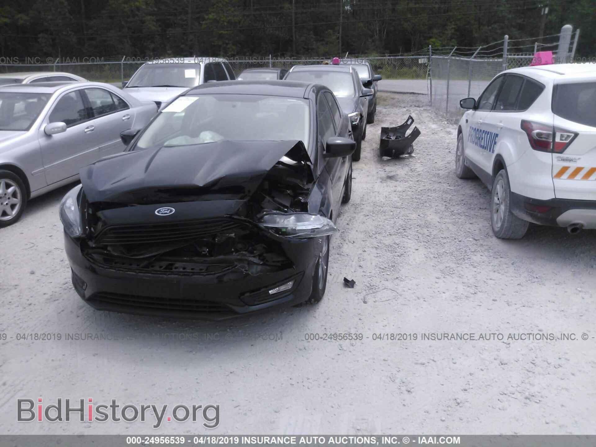 2018 FORD FOCUS - VIN: 1FADP3FE6JL209086 - Photo 2