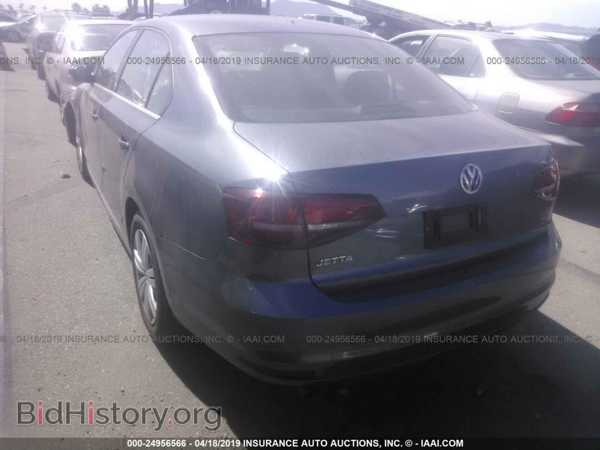 2017 VOLKSWAGEN JETTA - VIN: 3VW2B7AJ0HM251738 - Фото 3