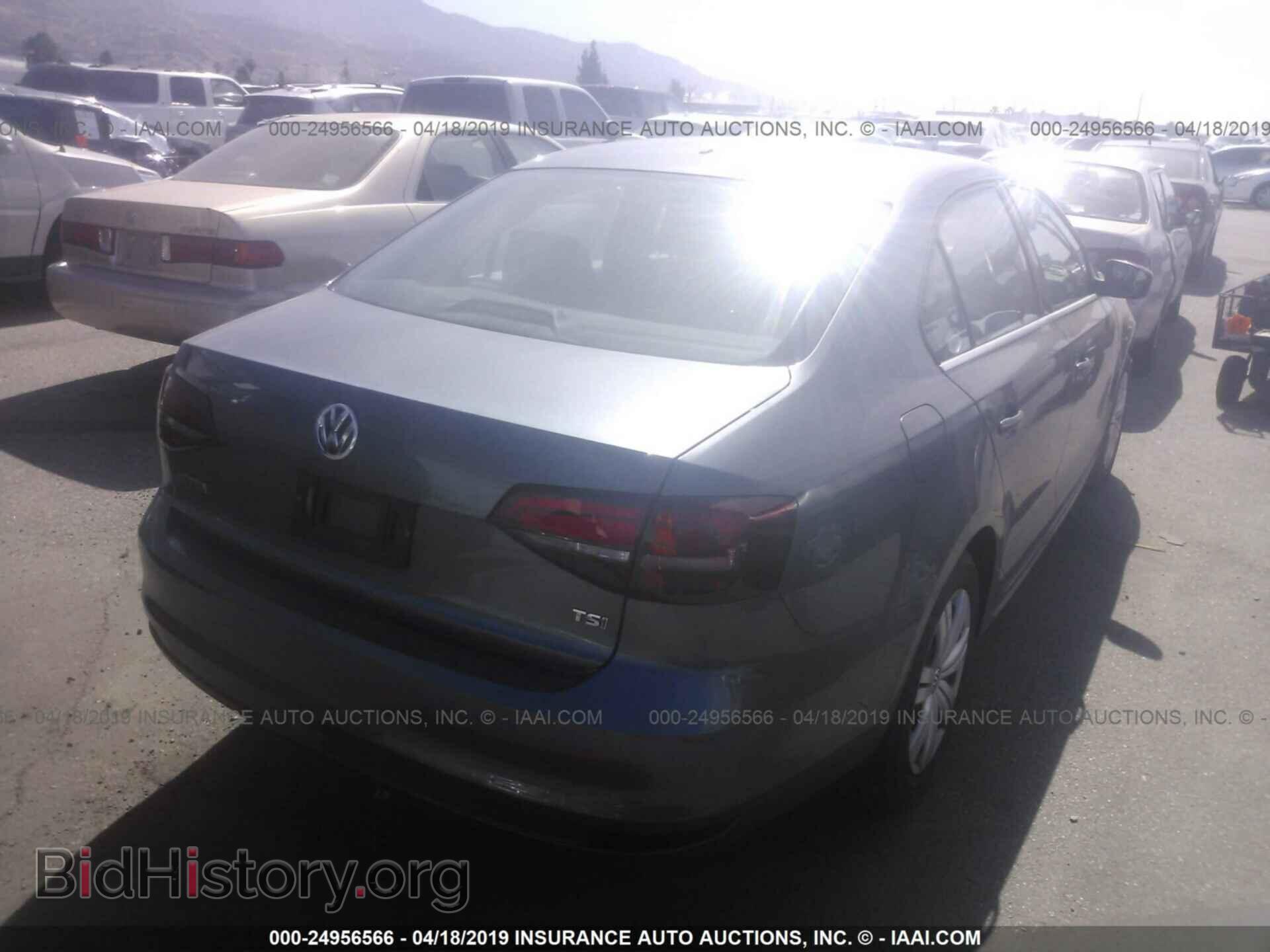2017 VOLKSWAGEN JETTA - VIN: 3VW2B7AJ0HM251738 - Фото 4