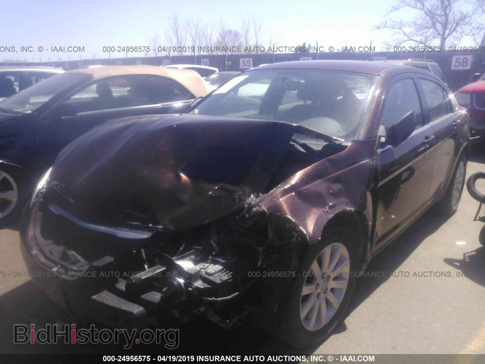 Photo 1C3CCBBB4DN683803 - CHRYSLER 200 2013