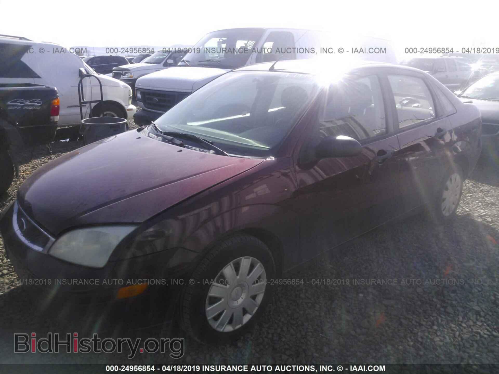 2006 FORD FOCUS - VIN: 1FAFP34N76W109287 - Фото 2