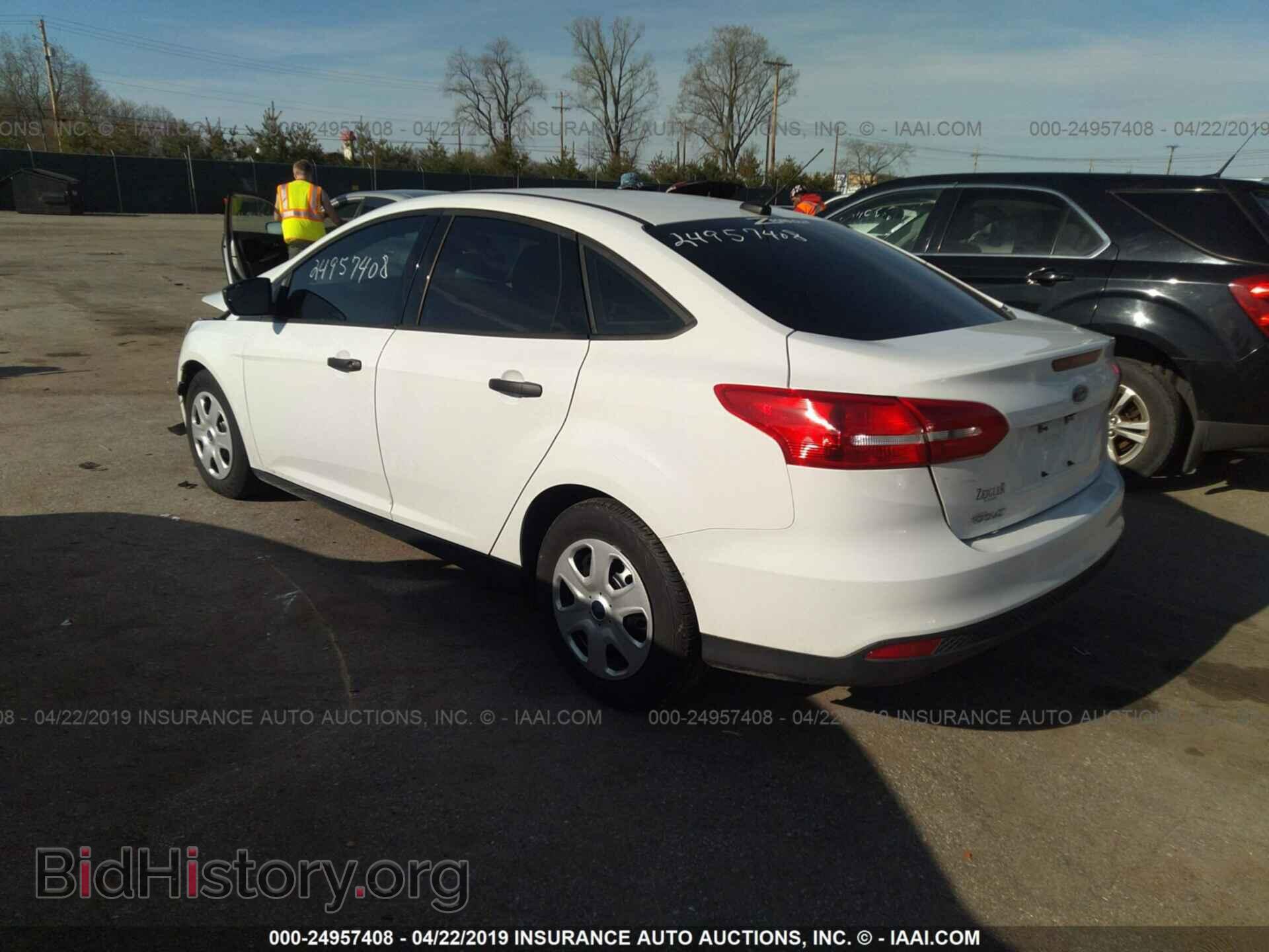 2018 FORD FOCUS - VIN: 1FADP3E21JL310902 - Фото 3