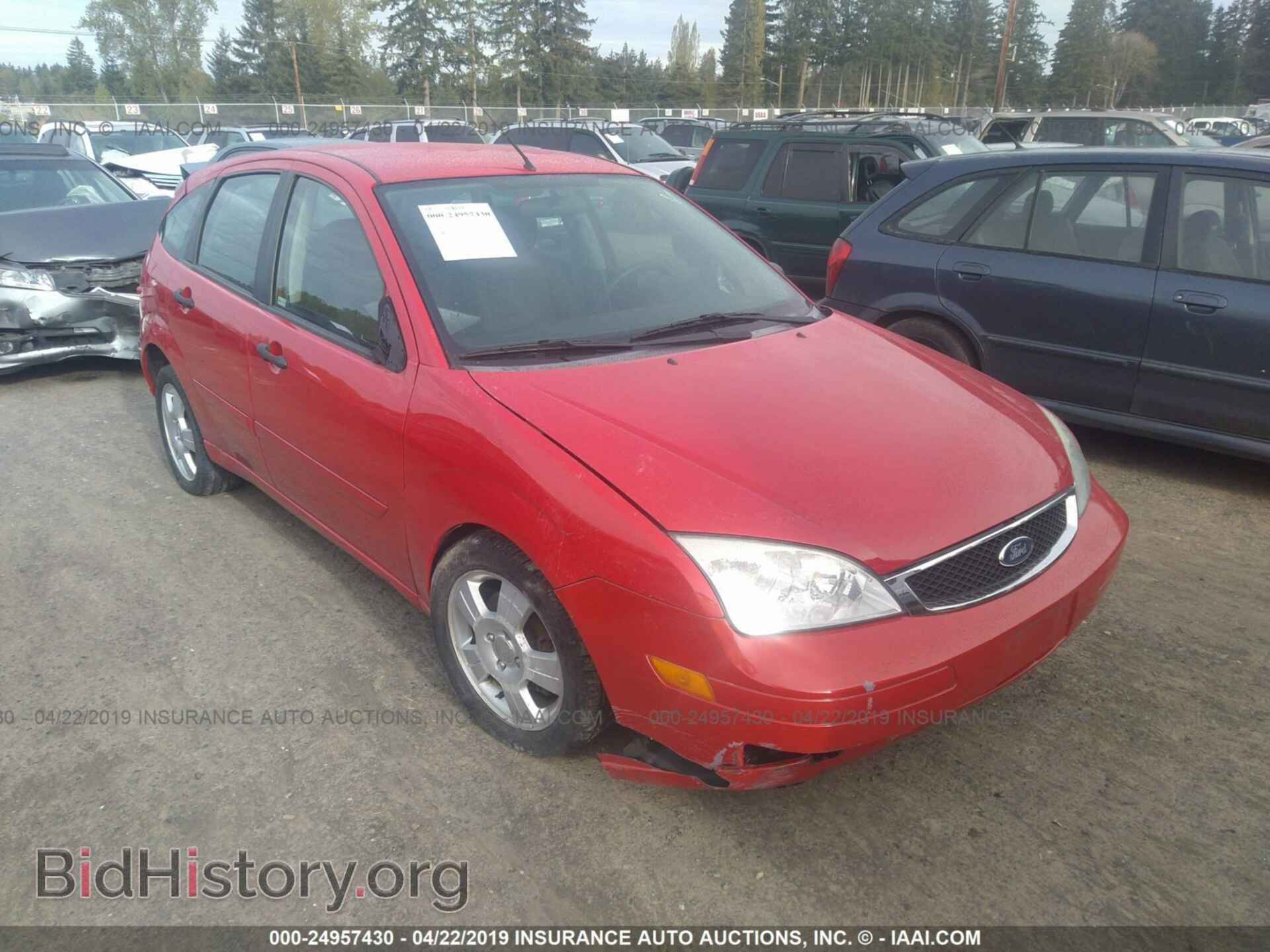 Photo 3FAFP37N95R129005 - FORD FOCUS 2005