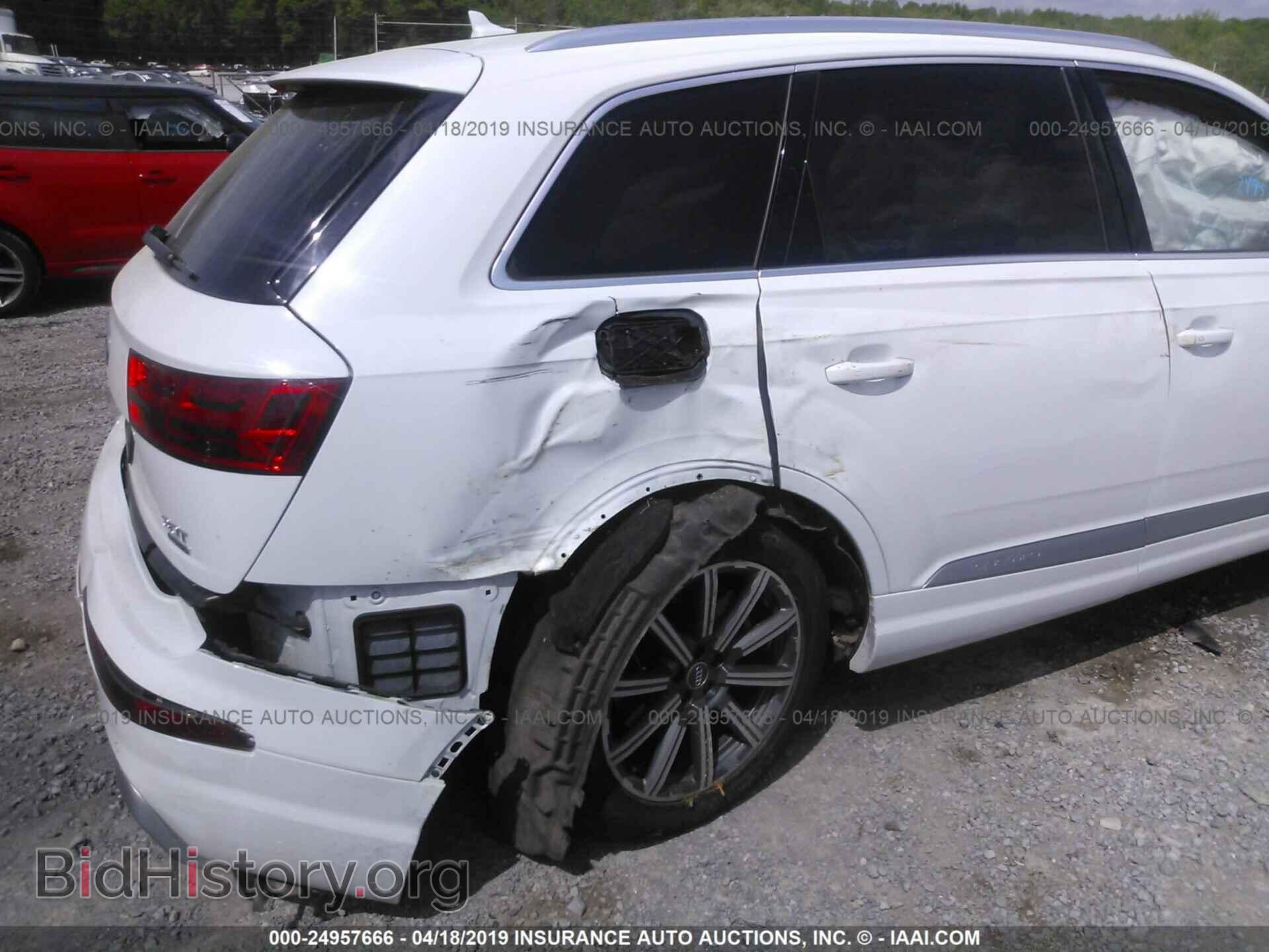2017 AUDI Q7 - VIN: WA1LAAF7XHD027967 - Фото 6