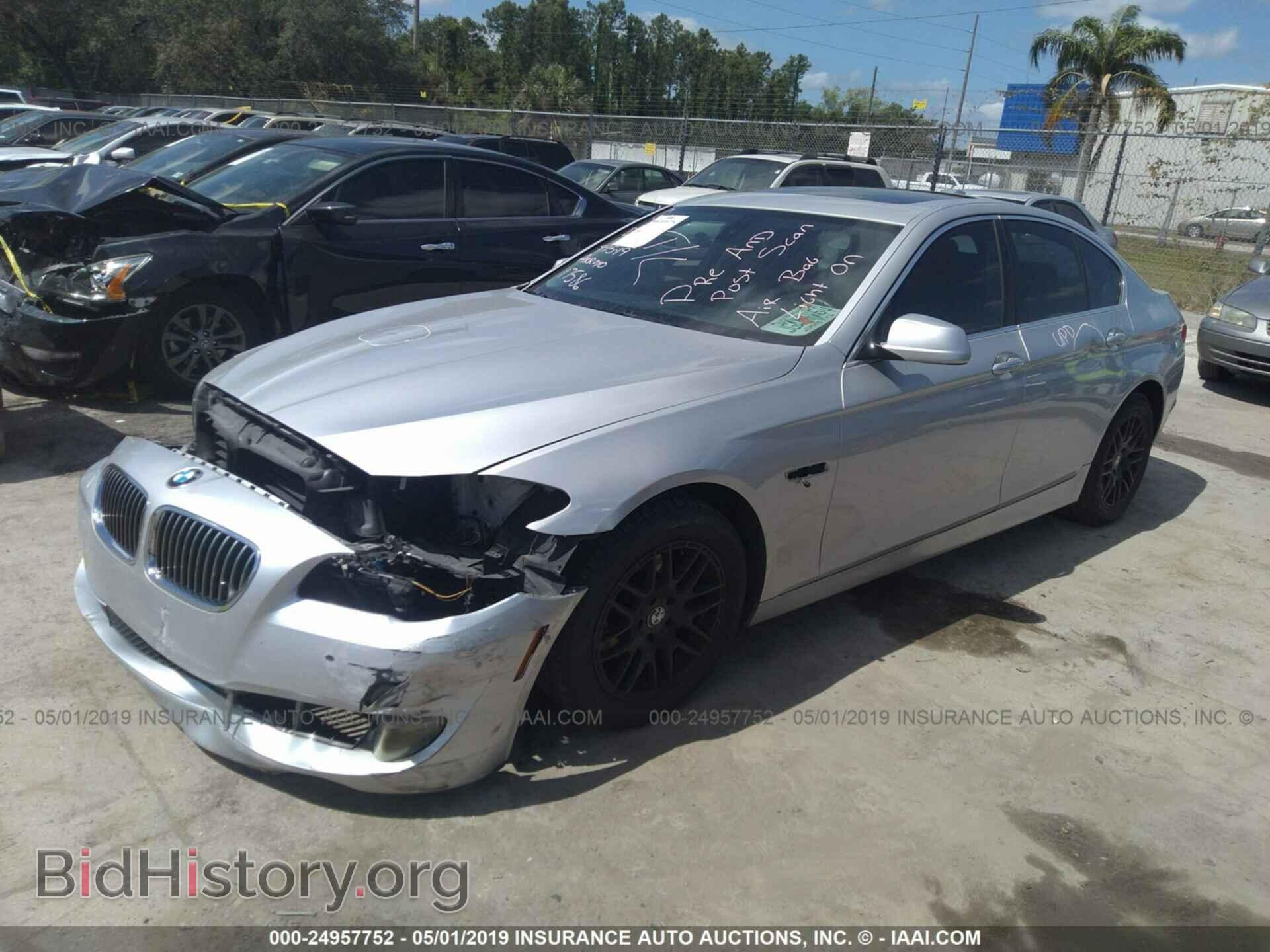 2011 BMW 528 - VIN: WBAFR1C59BDS36202 - Фото 2