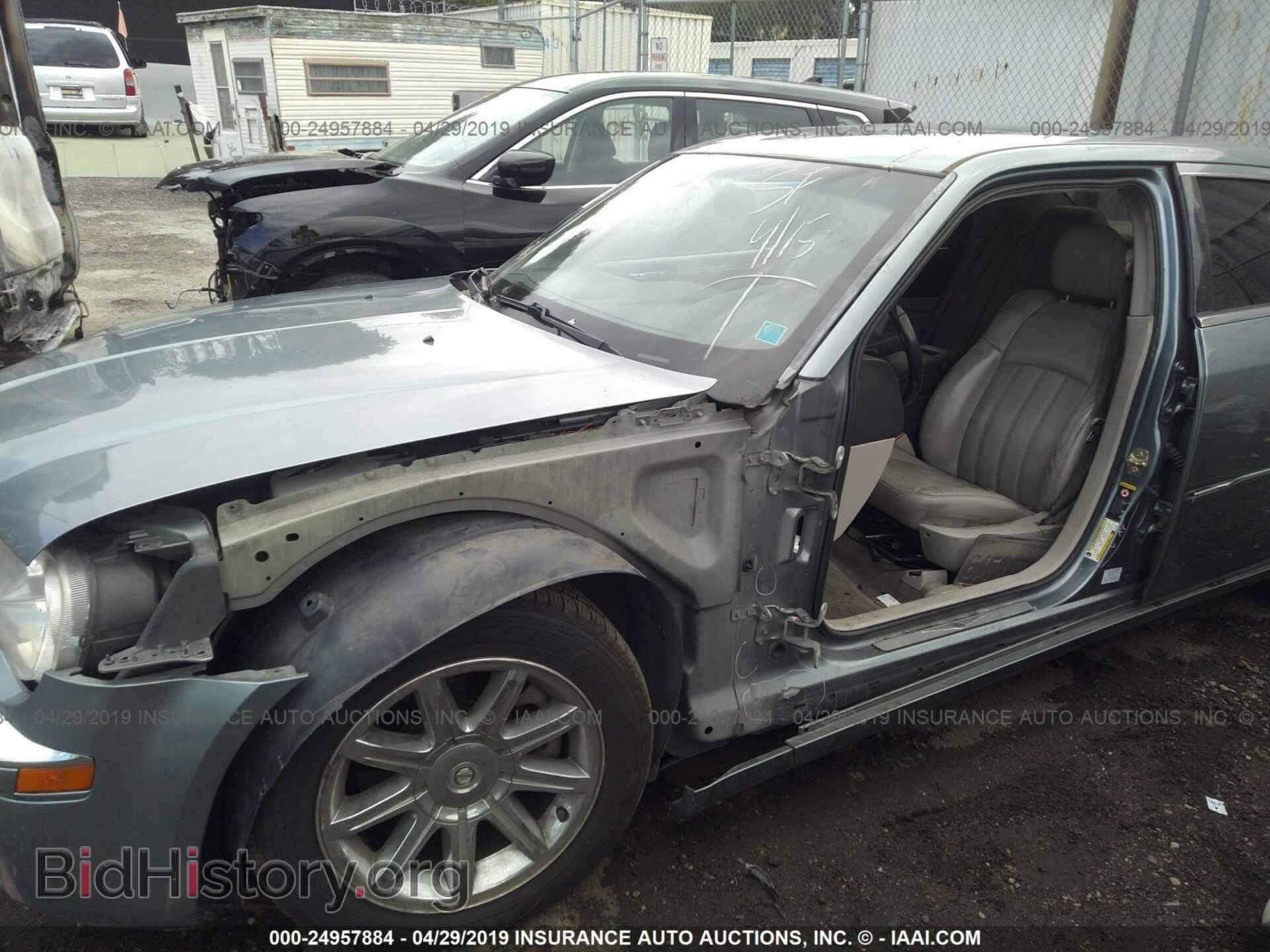 2006 CHRYSLER 300C - VIN: 2C3LA63H86H243904 - Фото 6