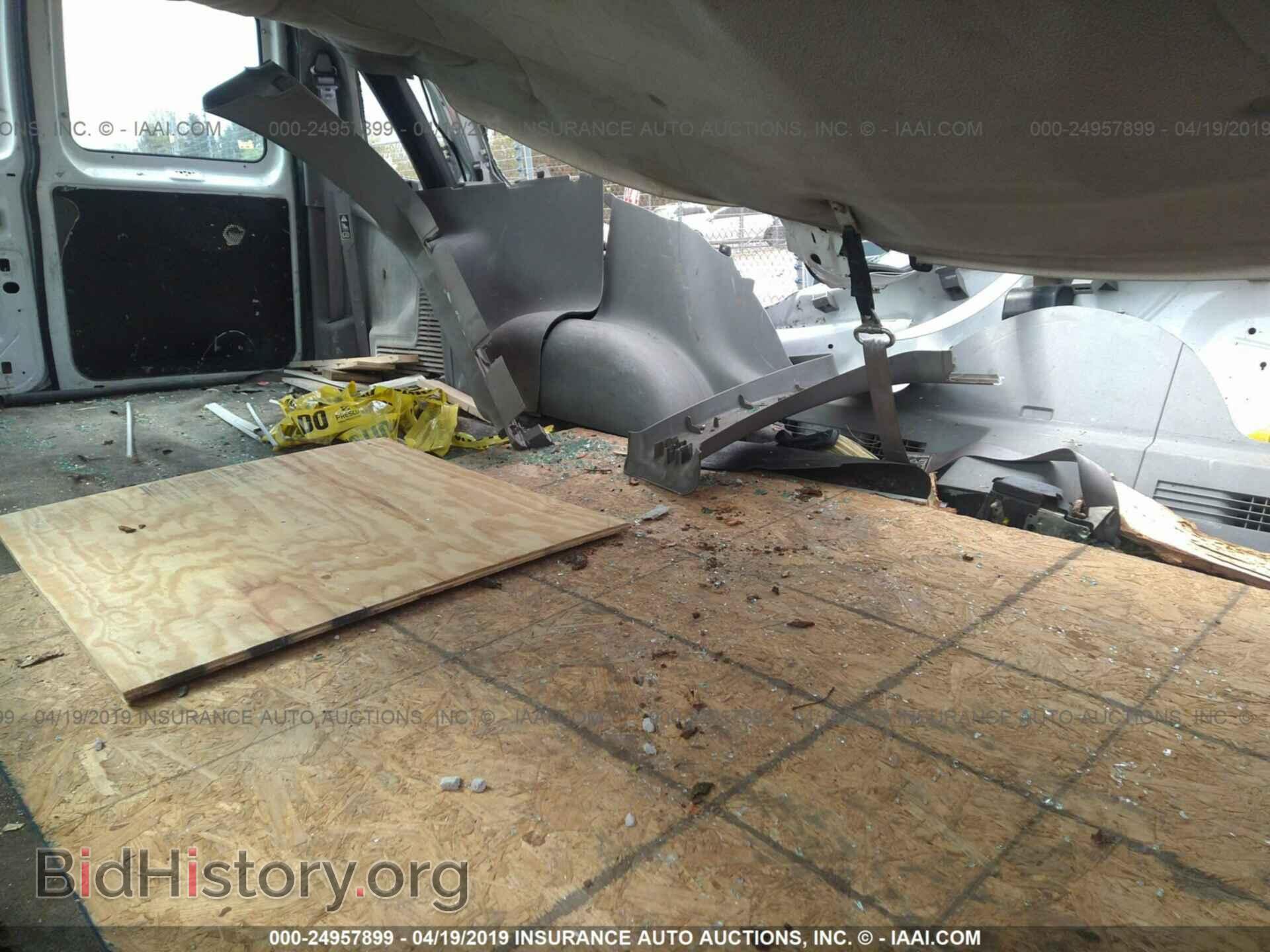 2000 FORD ECONOLINE - VIN: 1FBSS31L1YHB76148 - Photo 8