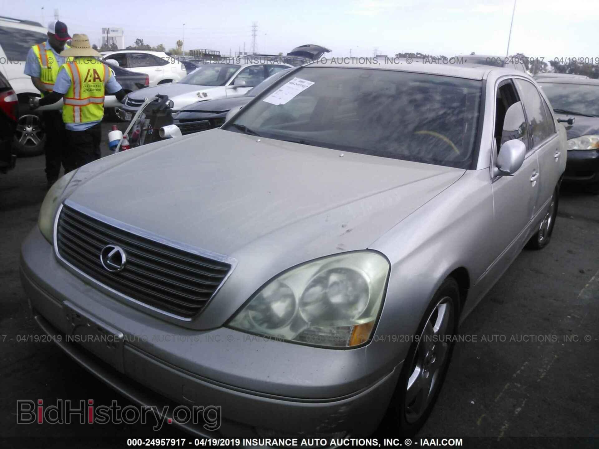 2001 LEXUS LS - VIN: JTHBN30F010038358 - Photo 2