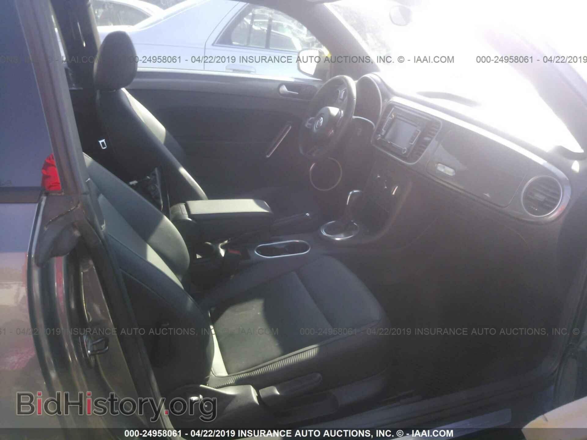 2012 VOLKSWAGEN BEETLE - VIN: 3VWJP7AT8CM643020 - Фото 5