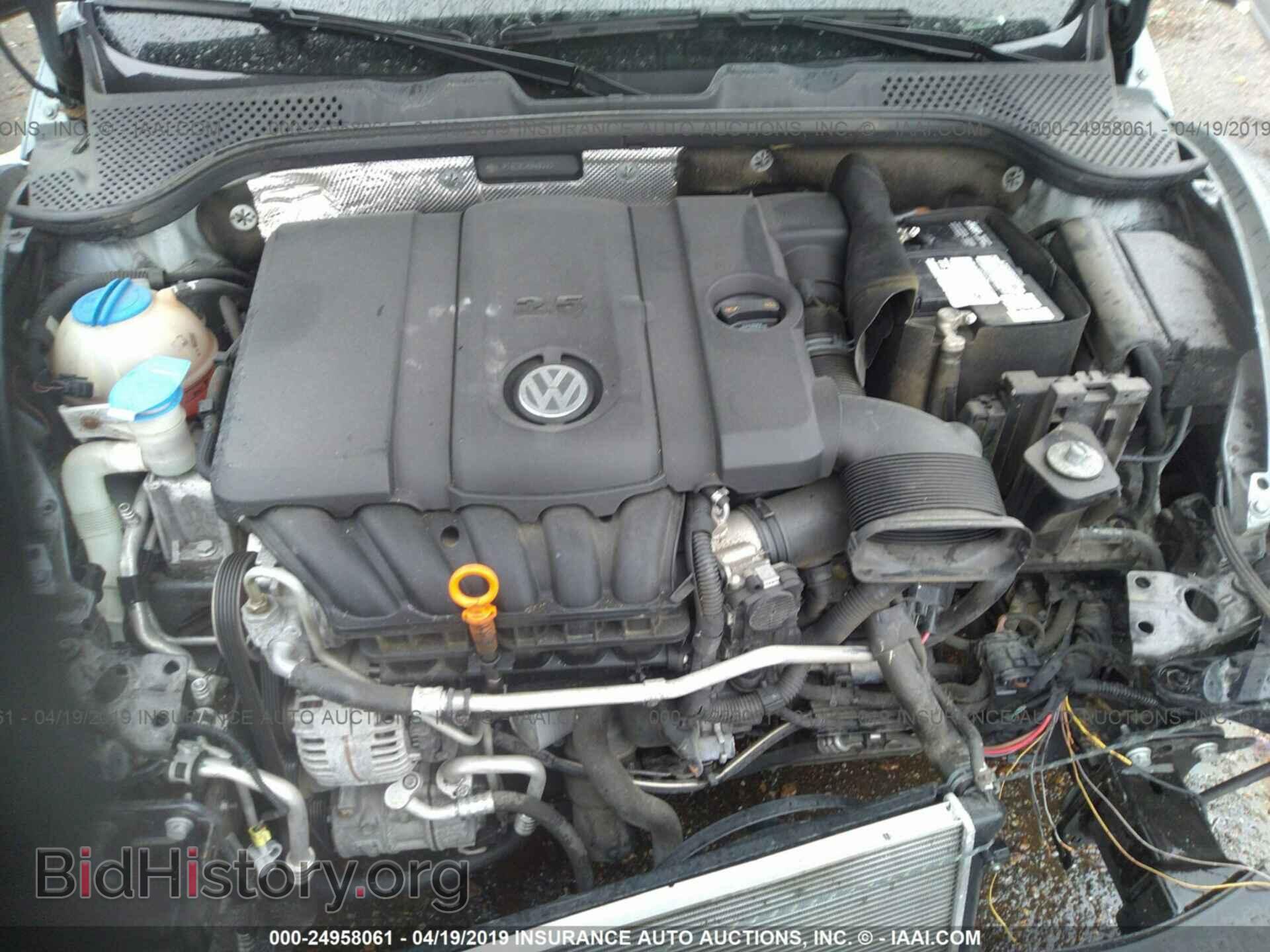 2012 VOLKSWAGEN BEETLE - VIN: 3VWJP7AT8CM643020 - Фото 10