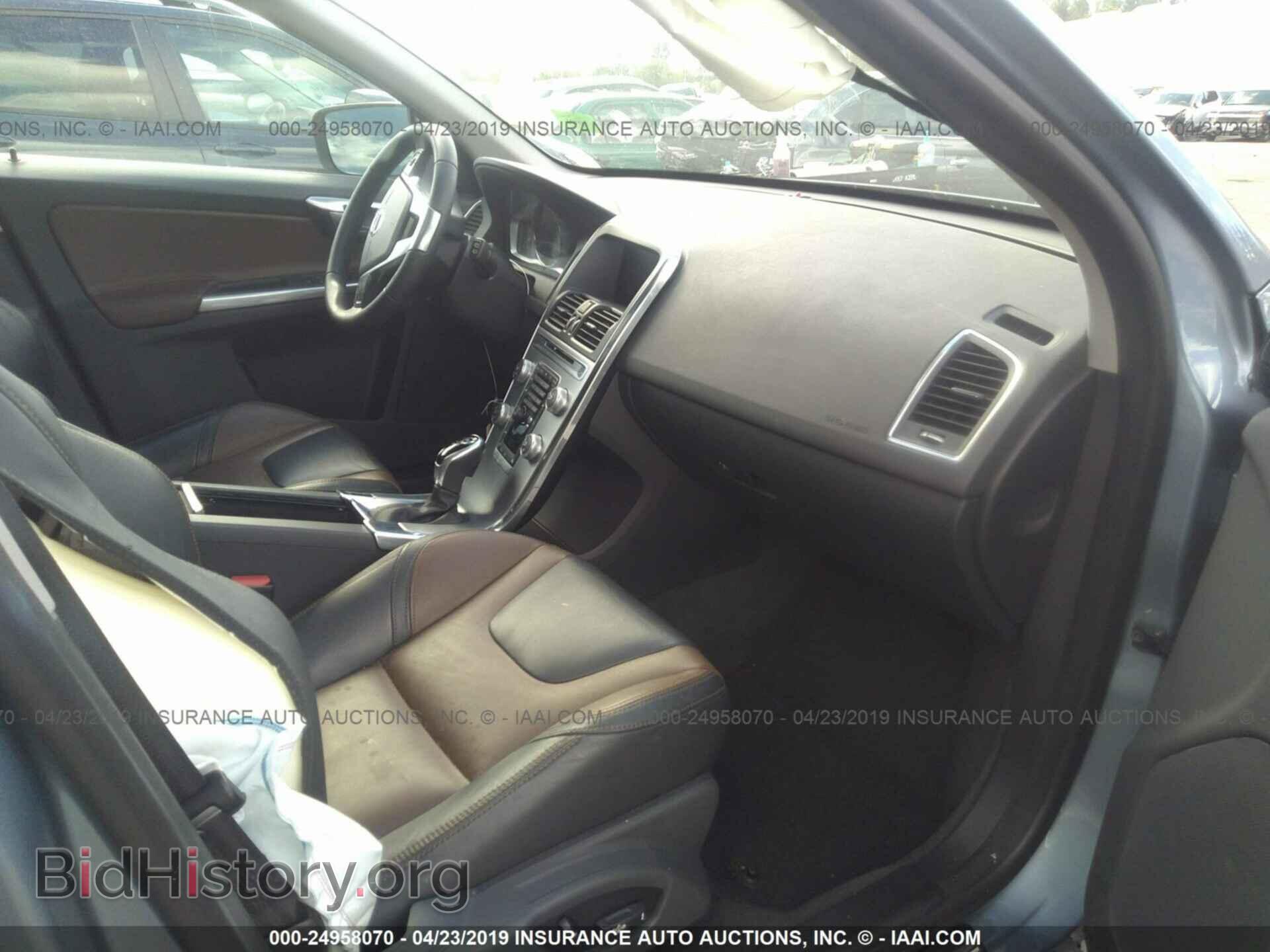 2017 VOLVO XC60 - VIN: YV440MDR6H2223402 - Photo 5