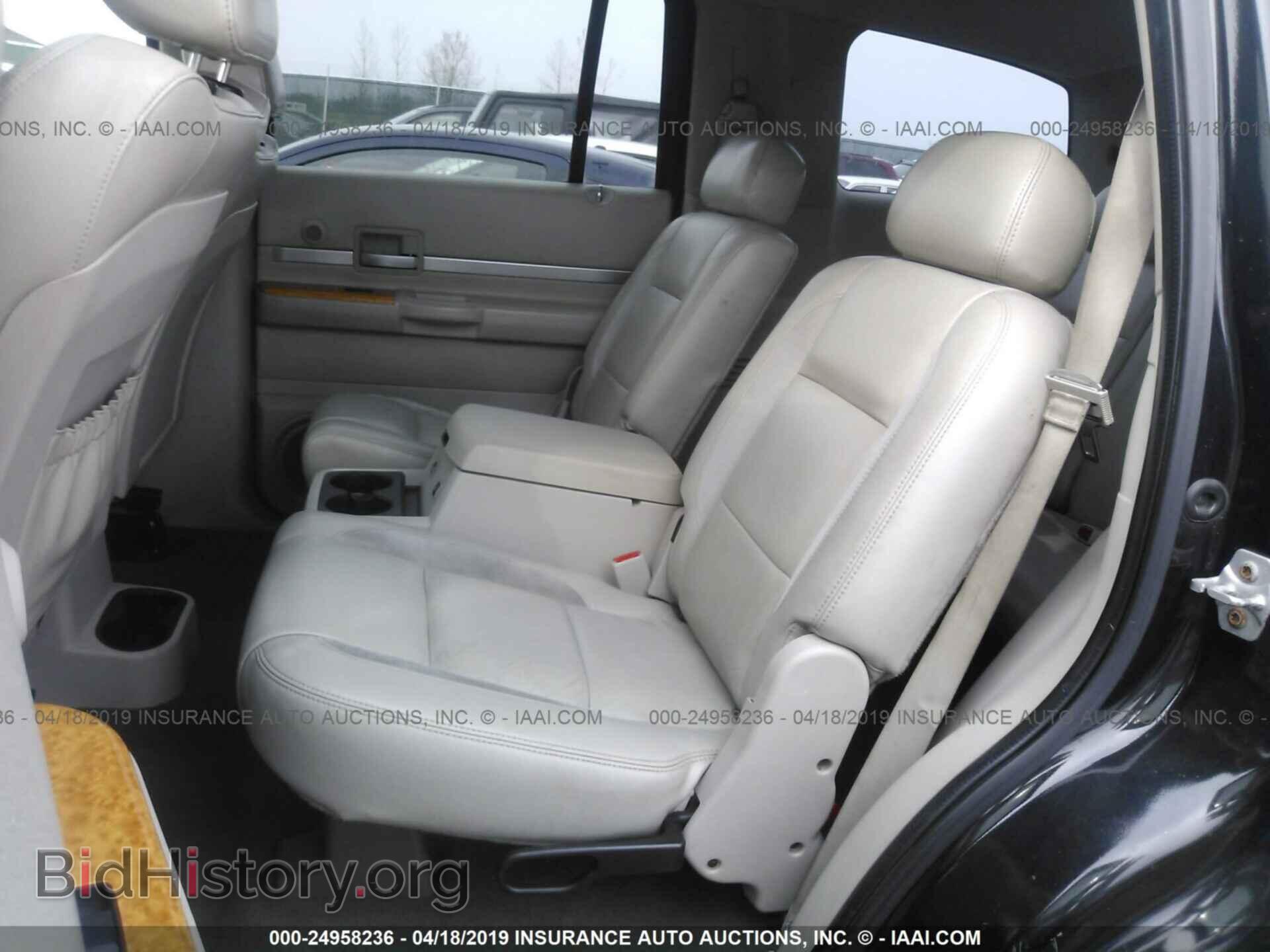 2007 CHRYSLER ASPEN - VIN: 1A8HW58207F572111 - Фото 8