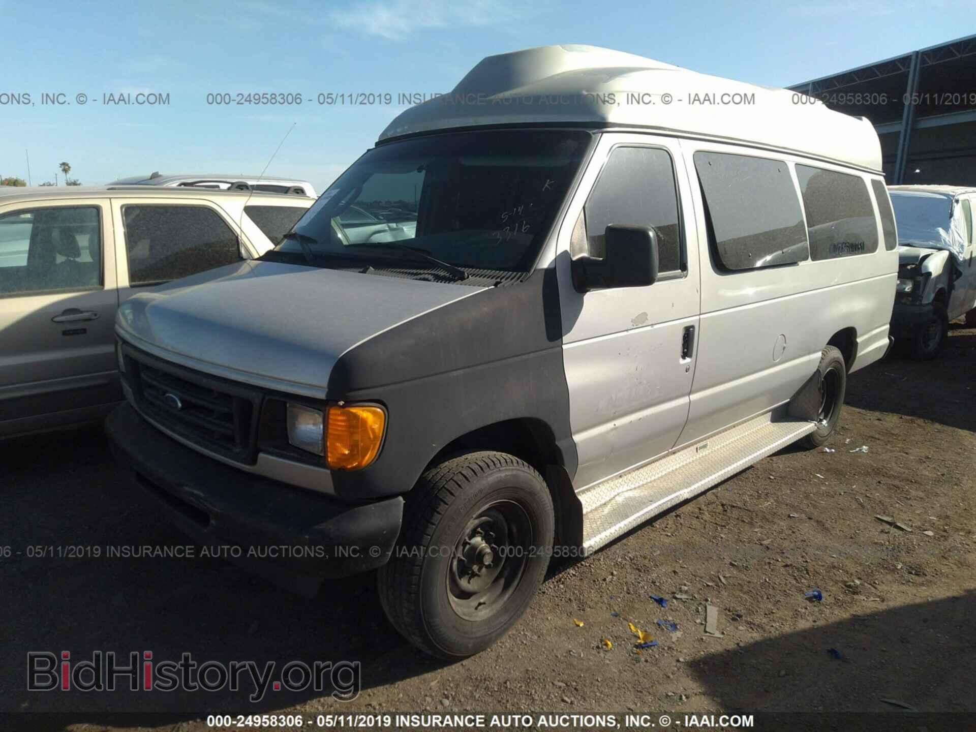 2003 FORD ECONOLINE - VIN: 1FBSS31L63HB12485 - Фото 2