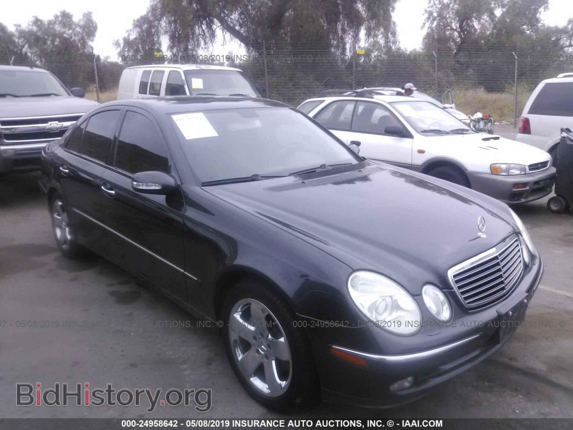 Photo WDBUF70J44A505376 - MERCEDES-BENZ E 2004