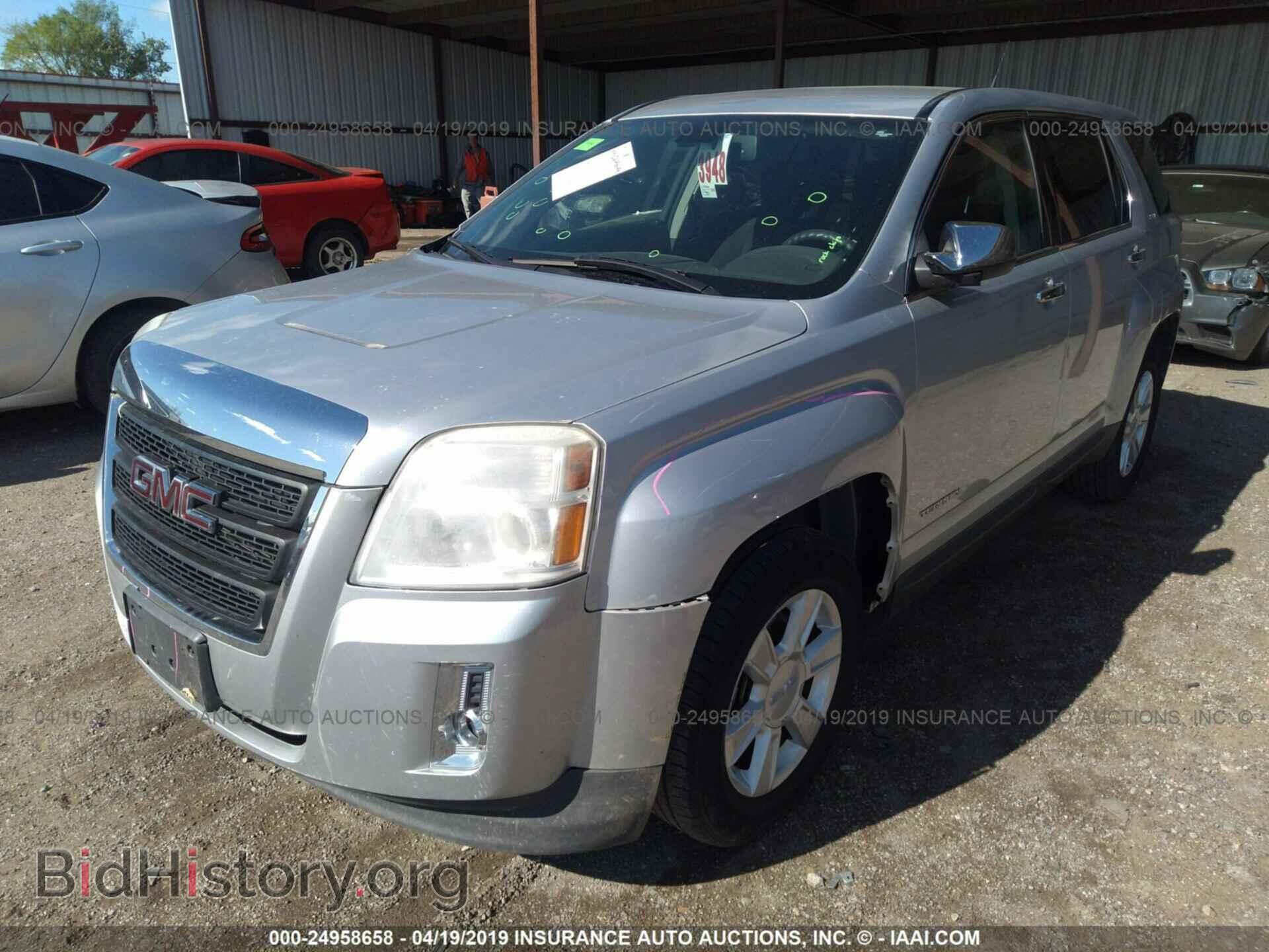 2010 GMC TERRAIN - VIN: 2CTALBEW2A6347721 - Photo 2