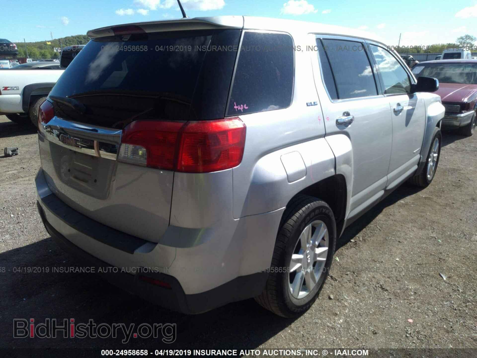 2010 GMC TERRAIN - VIN: 2CTALBEW2A6347721 - Photo 4