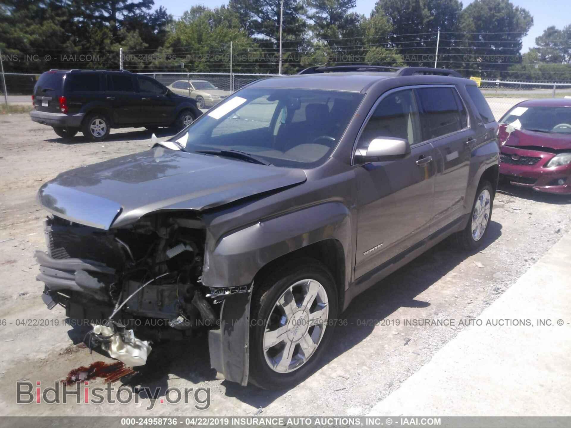 2011 GMC TERRAIN - VIN: 2CTFLUE57B6365920 - Фото 2