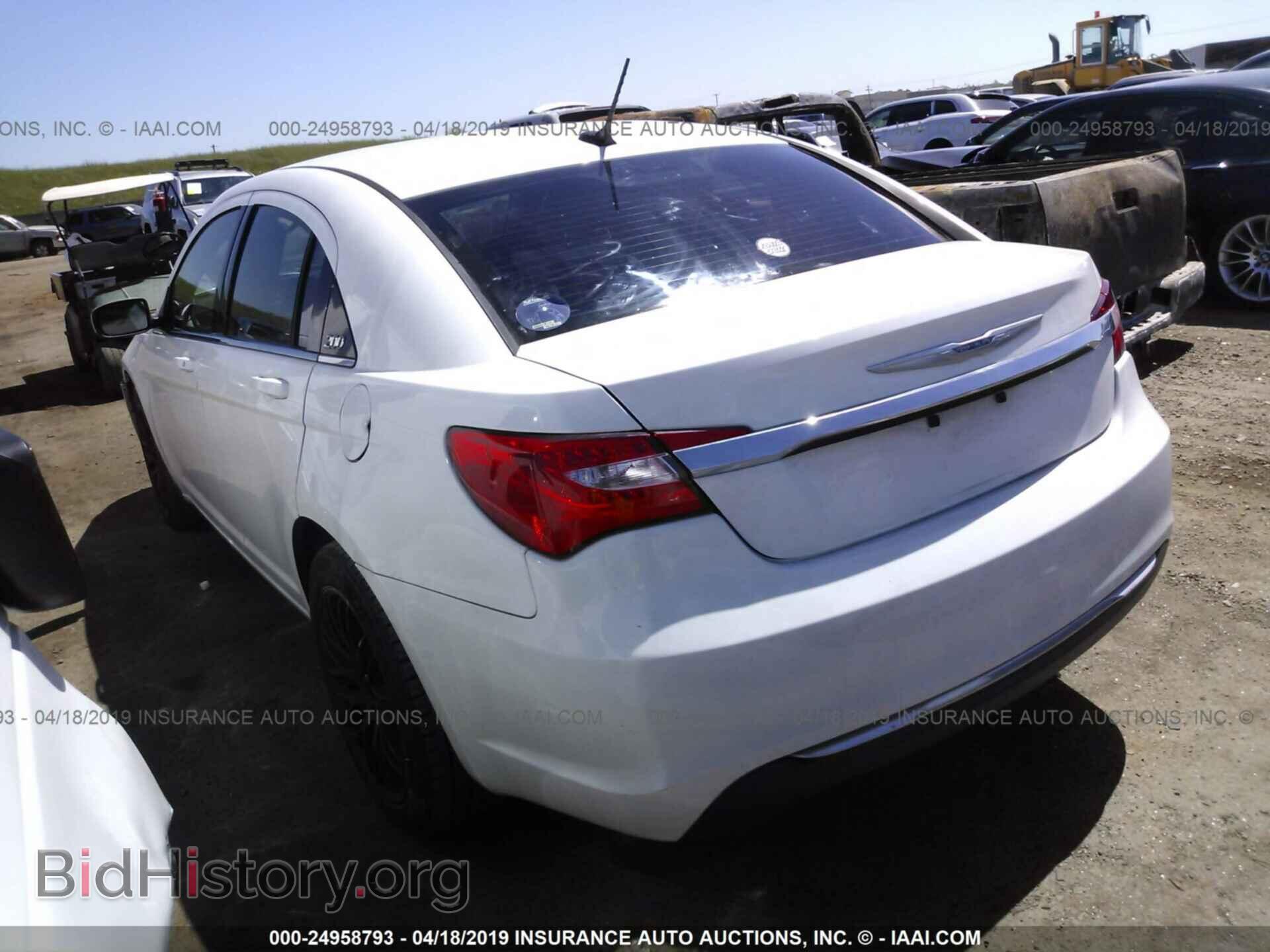 2013 CHRYSLER 200 - VIN: 1C3CCBAB1DN642529 - Photo 3