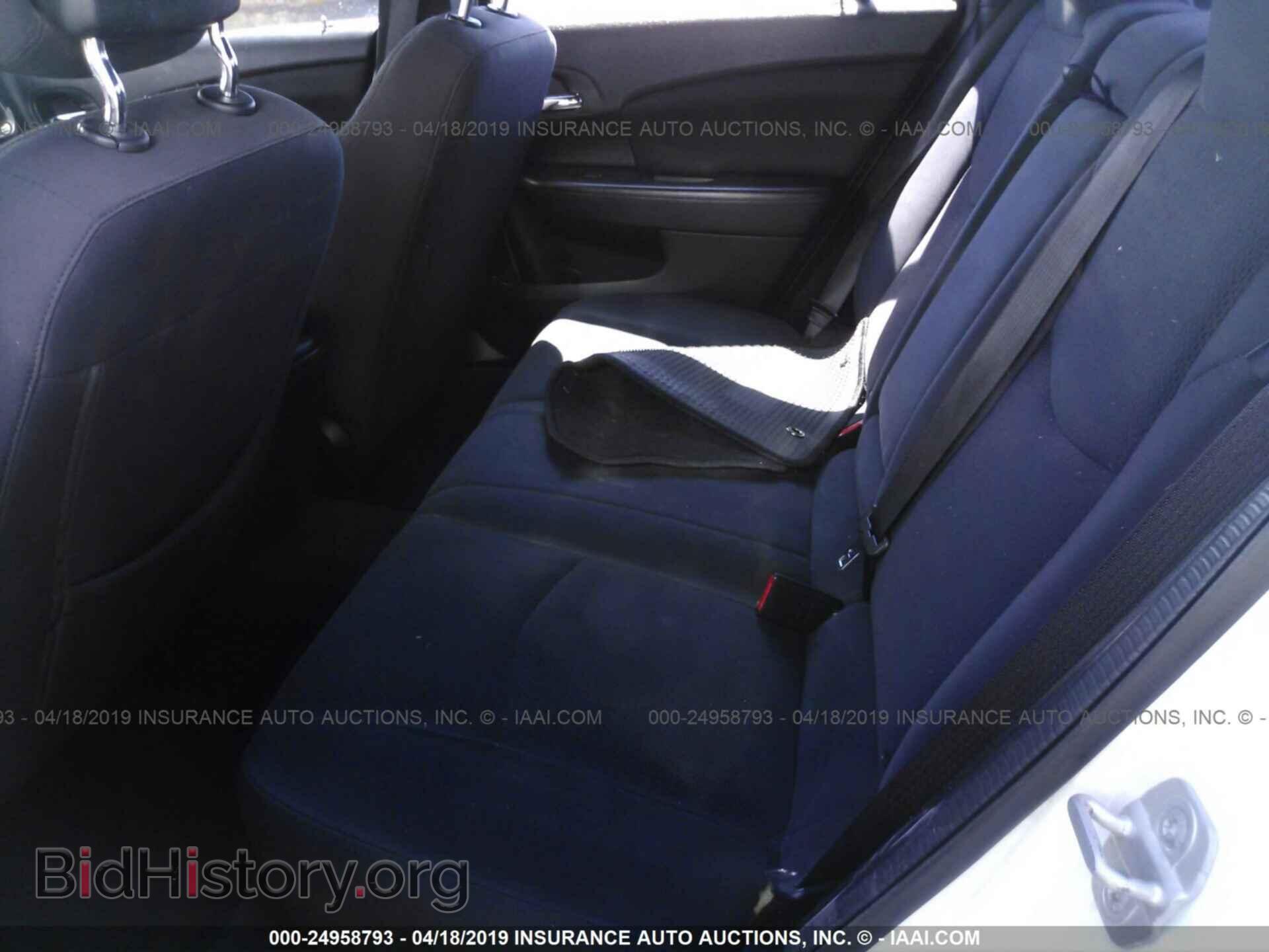 2013 CHRYSLER 200 - VIN: 1C3CCBAB1DN642529 - Photo 8