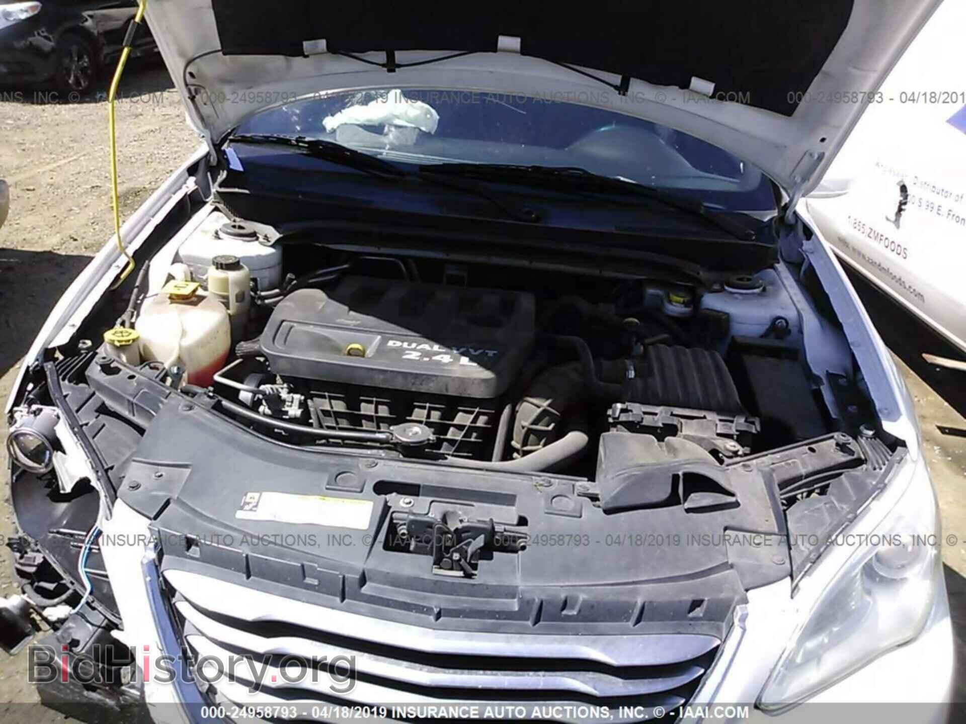 2013 CHRYSLER 200 - VIN: 1C3CCBAB1DN642529 - Photo 10