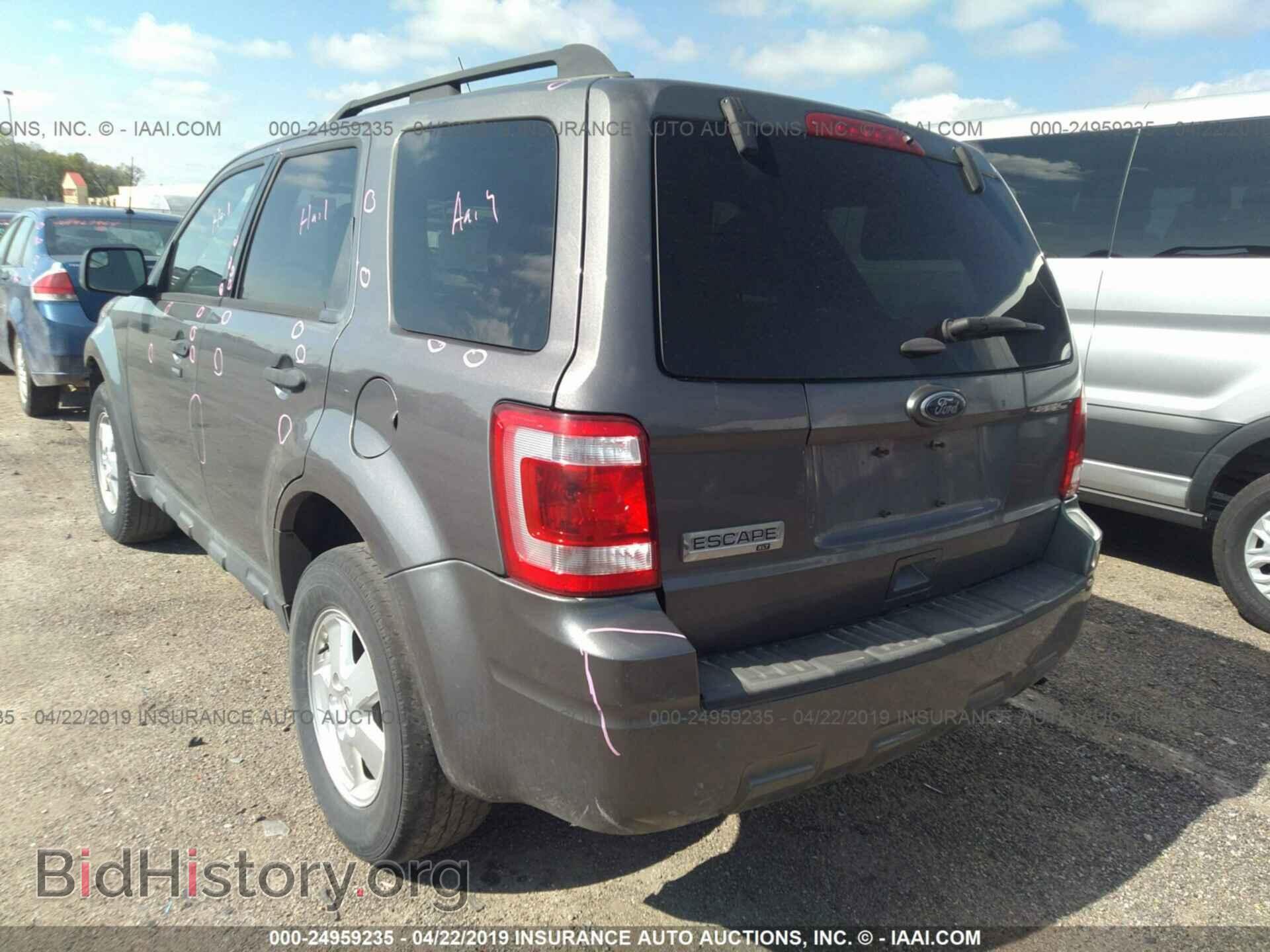 2011 FORD ESCAPE - VIN: 1FMCU9D72BKB99441 - Фото 3
