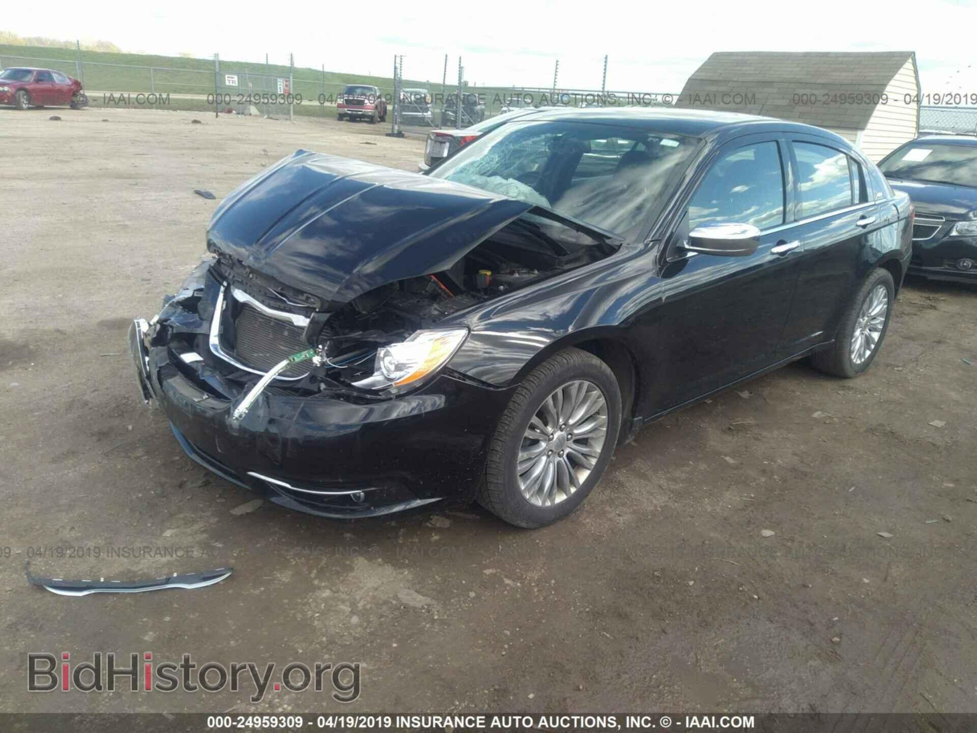 2012 CHRYSLER 200 - VIN: 1C3CCBCB7CN264020 - Photo 2