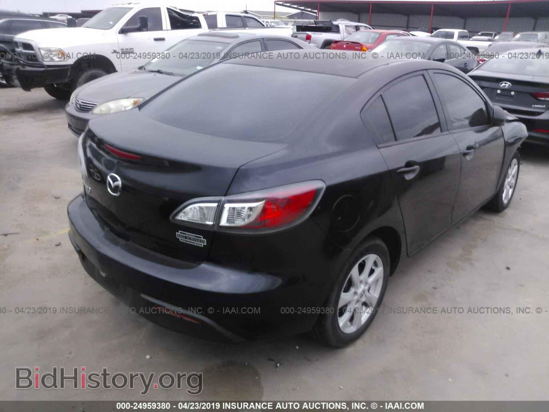 2011 MAZDA 3 - VIN: JM1BL1VF9B1385073 - Фото 4