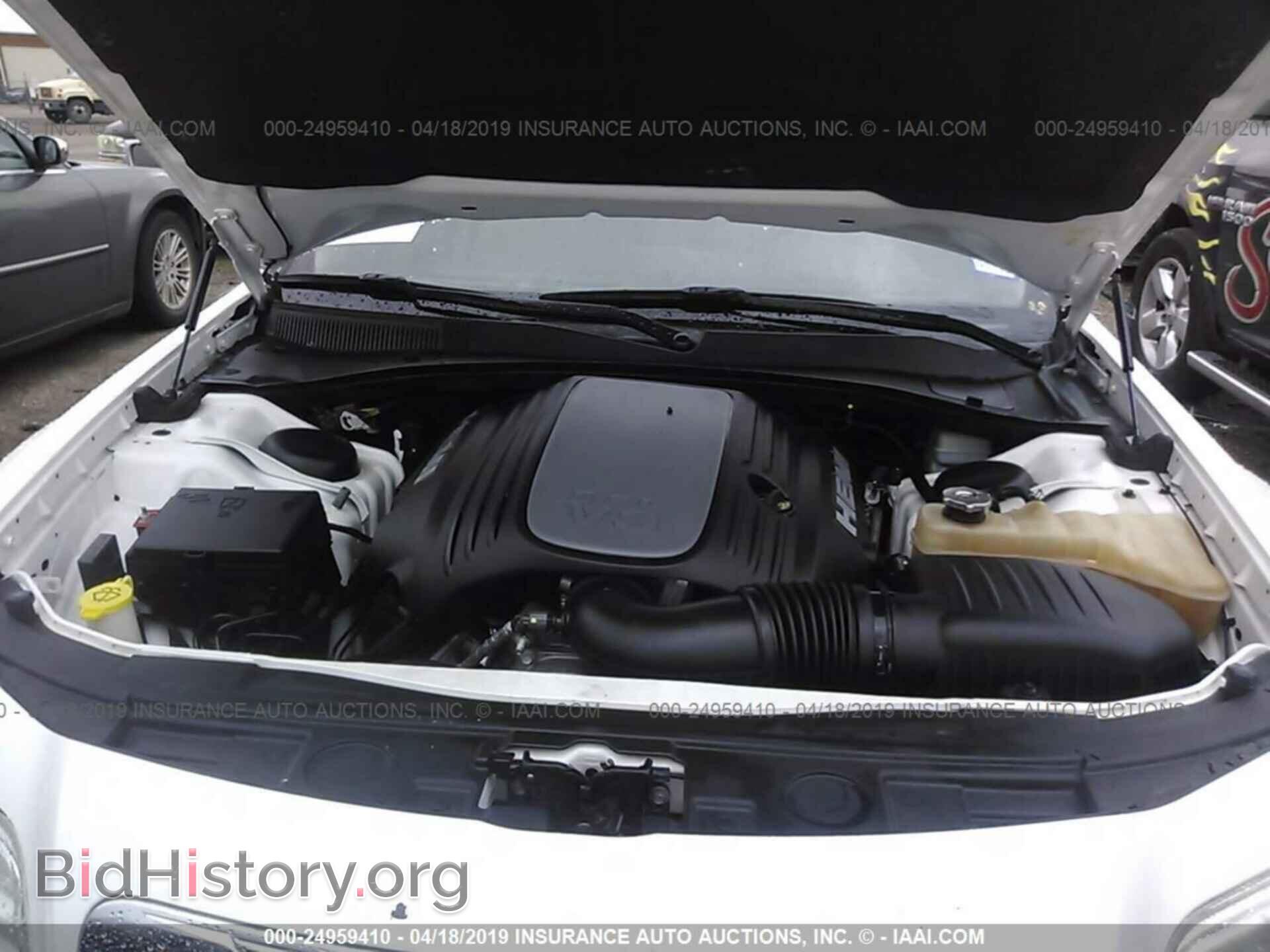 2011 CHRYSLER 300C - VIN: 2C3CA6CT9BH531459 - Фото 10