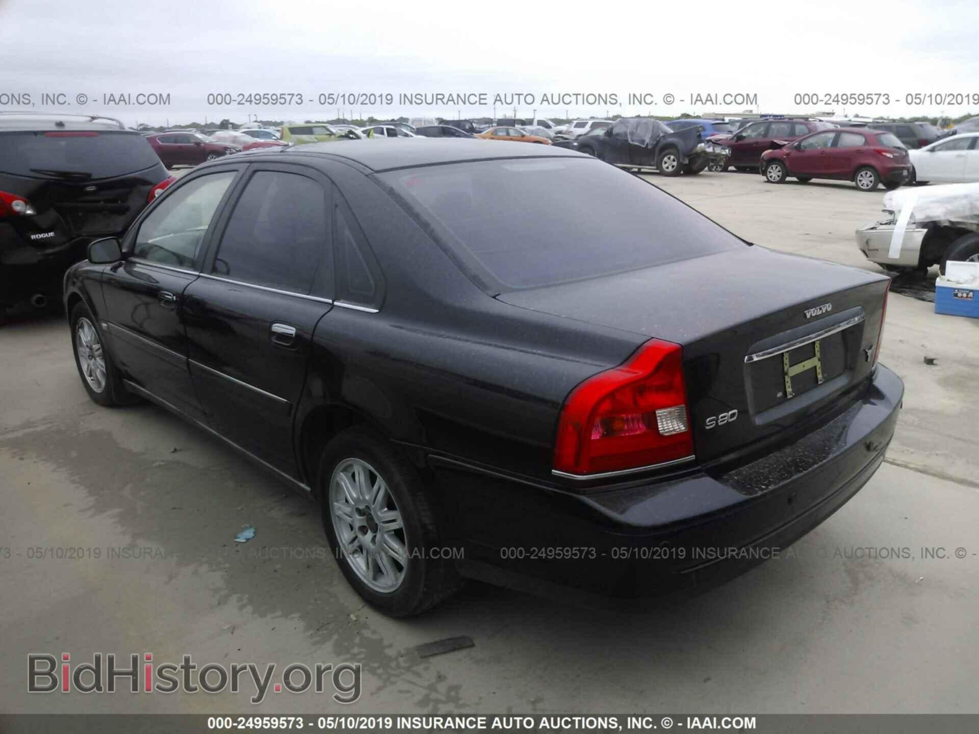 2004 VOLVO S80 - VIN: YV1TS59H141382871 - Фото 3