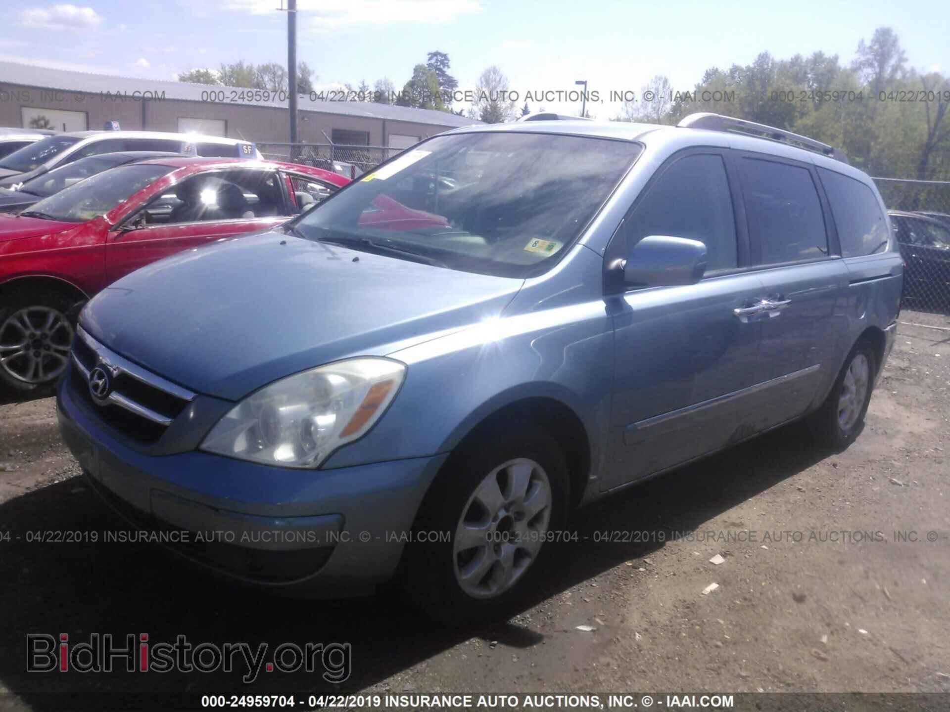 2007 HYUNDAI ENTOURAGE - VIN: KNDMC233776029030 - Фото 2