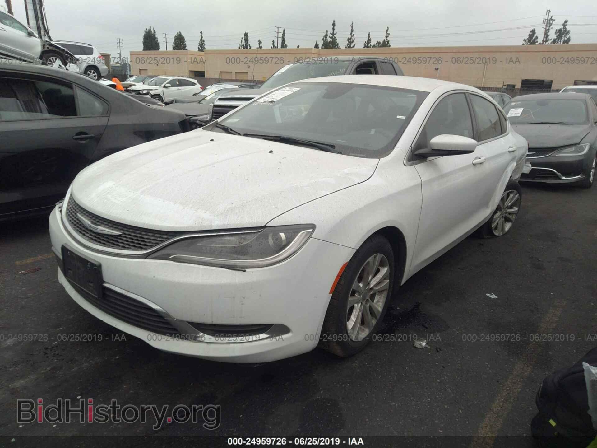 2016 CHRYSLER 200 - VIN: 1C3CCCAB6GN161184 - Photo 2