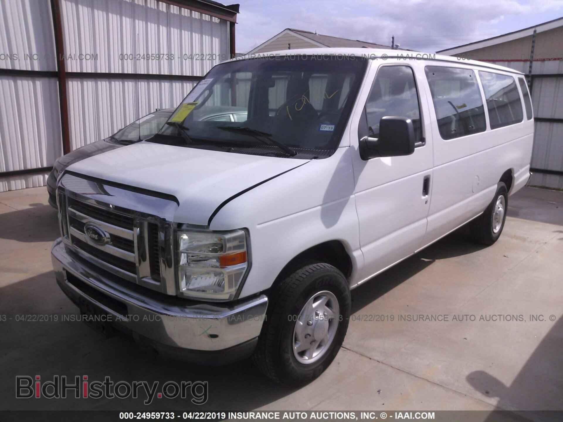2011 FORD ECONOLINE - VIN: 1FBSS3BL9BDA08996 - Photo 2