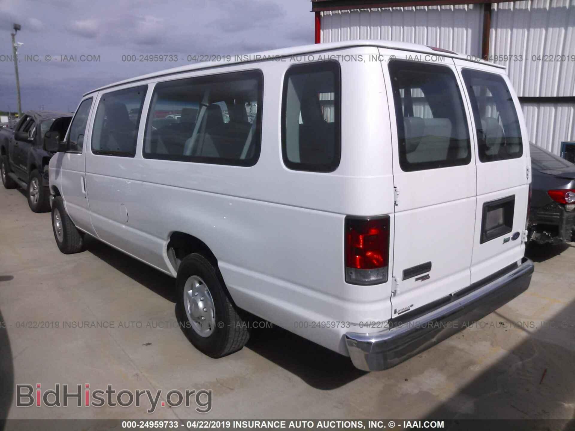 2011 FORD ECONOLINE - VIN: 1FBSS3BL9BDA08996 - Photo 3