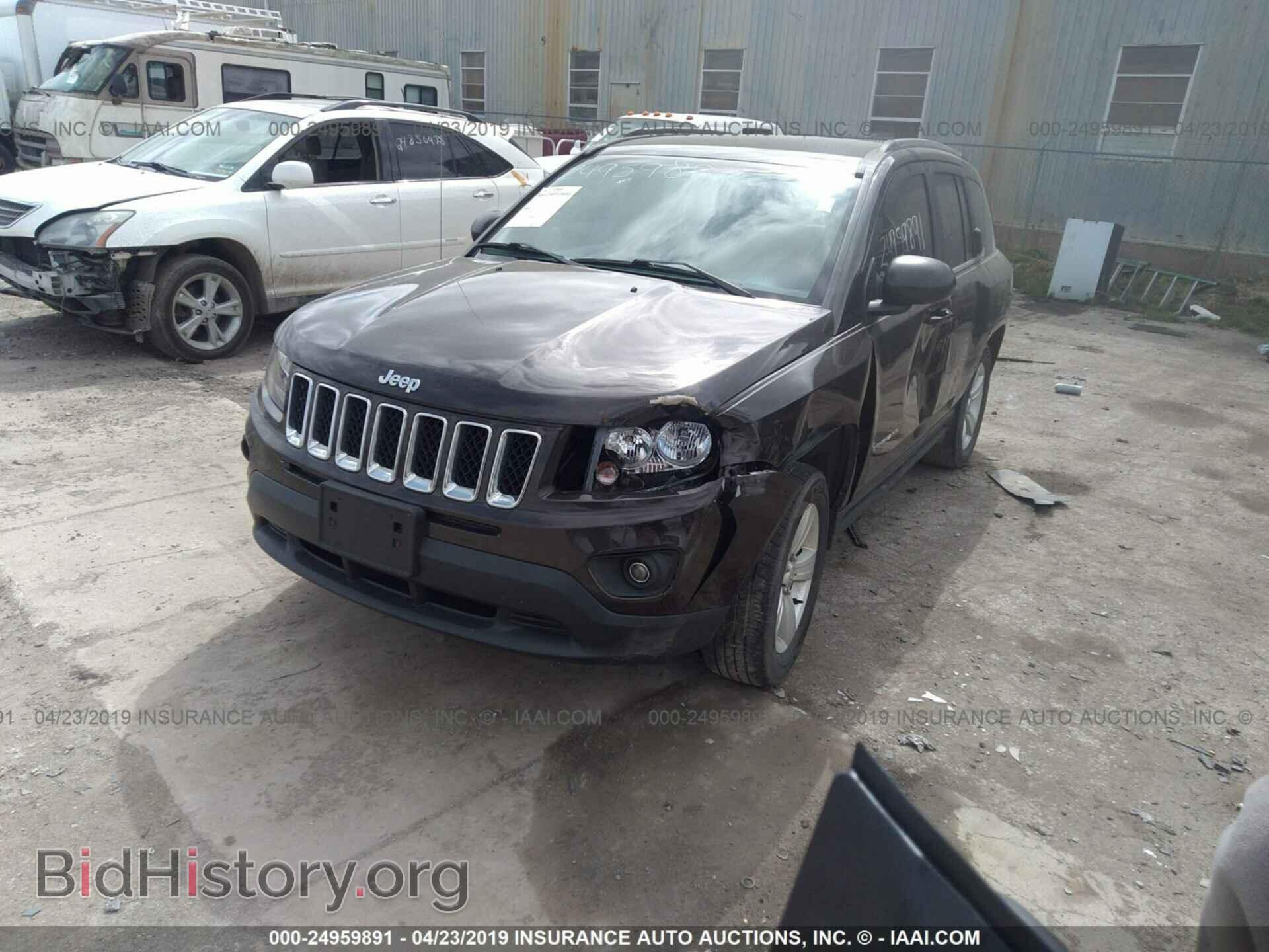 2014 JEEP COMPASS - VIN: 1C4NJDBB3ED592292 - Фото 2