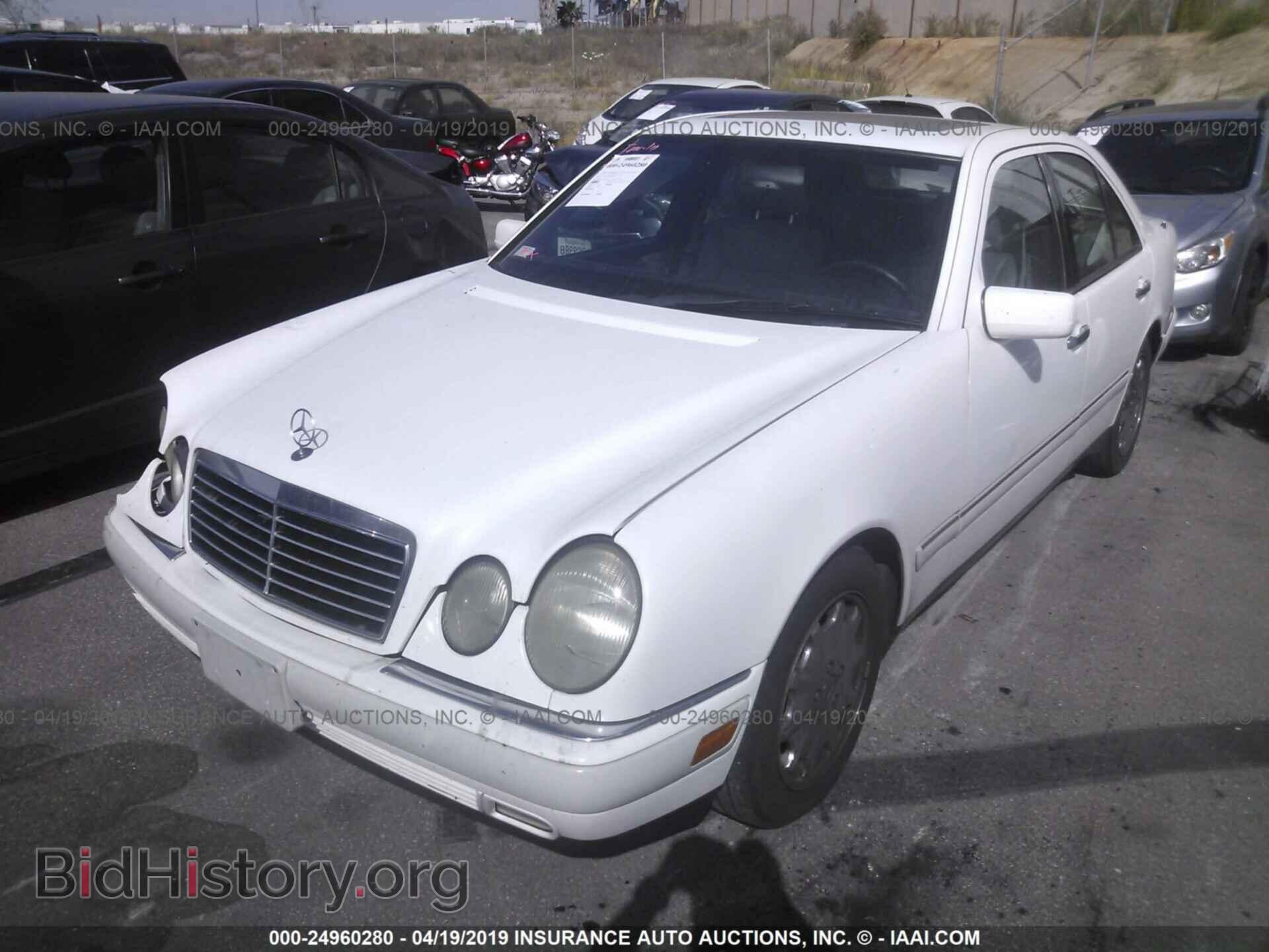 1996 MERCEDES-BENZ E - VIN: WDBJF55FXTJ000890 - Фото 2