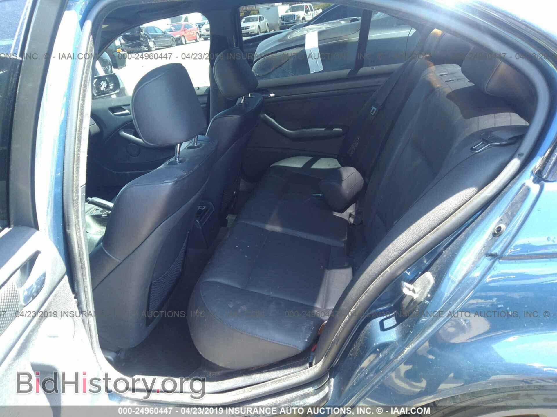 2003 BMW 330 - VIN: WBAEV53493KM04438 - Фото 8