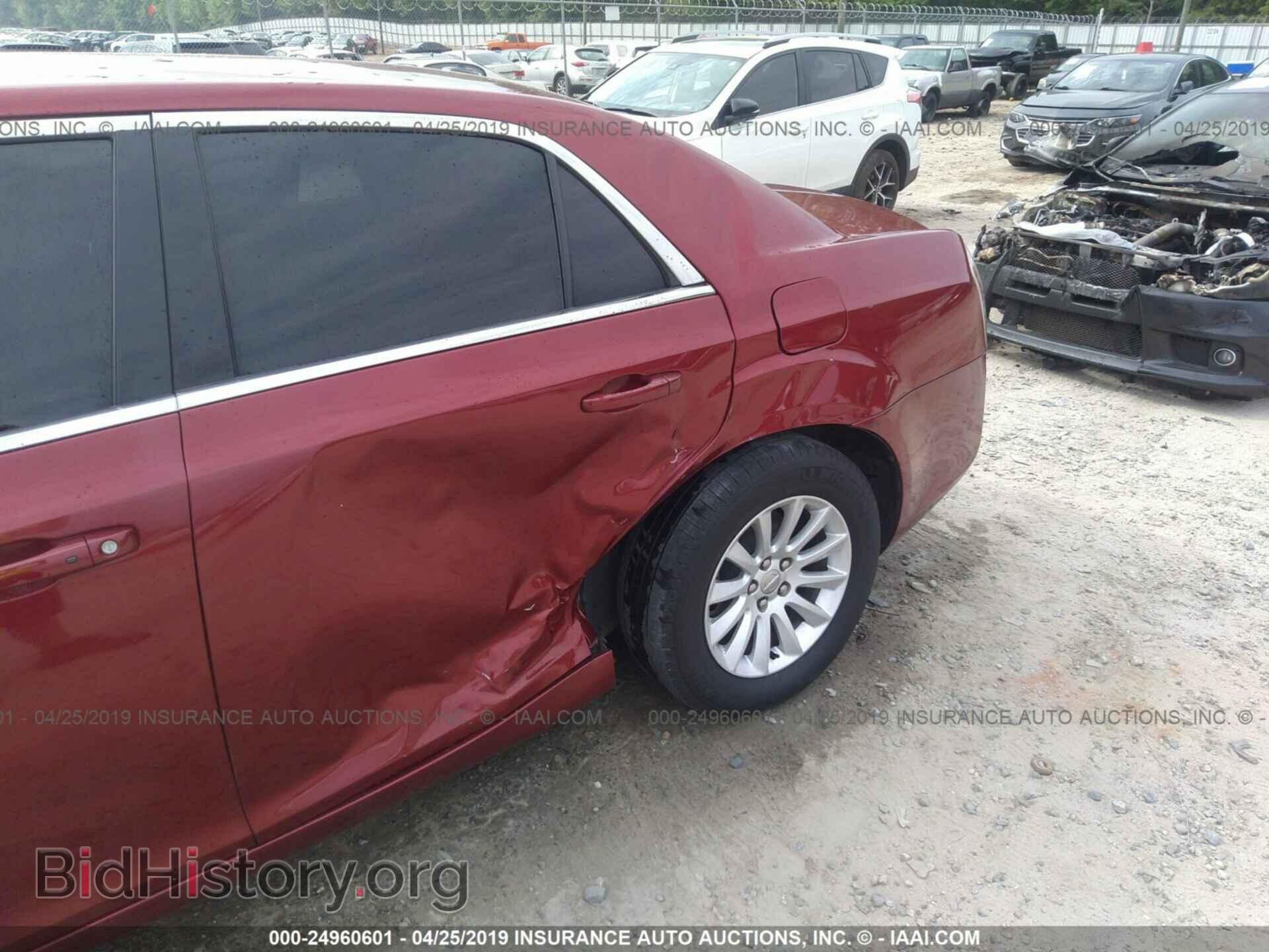2012 CHRYSLER 300 - VIN: 2C3CCAAG6CH165934 - Фото 6