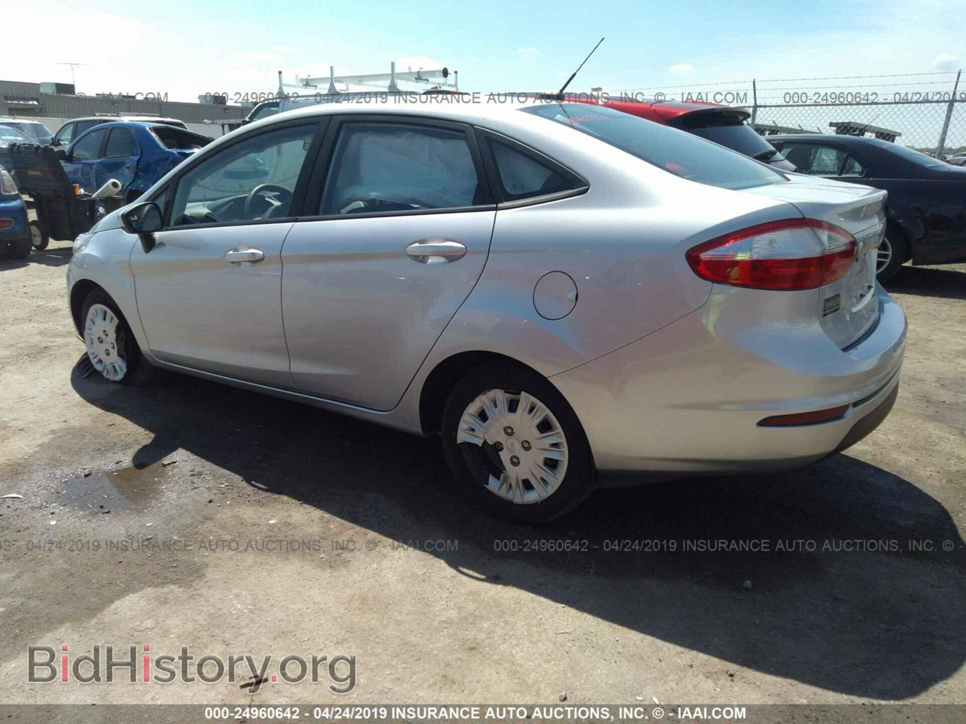 2017 FORD FIESTA - VIN: 3FADP4AJXHM117255 - Фото 3