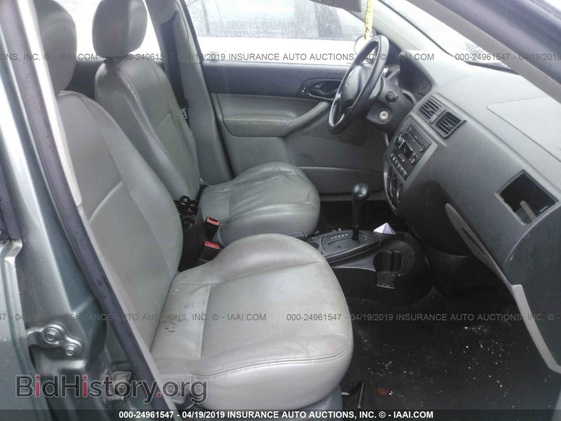 2005 FORD FOCUS - VIN: 3FAFP37N65R157764 - Фото 5