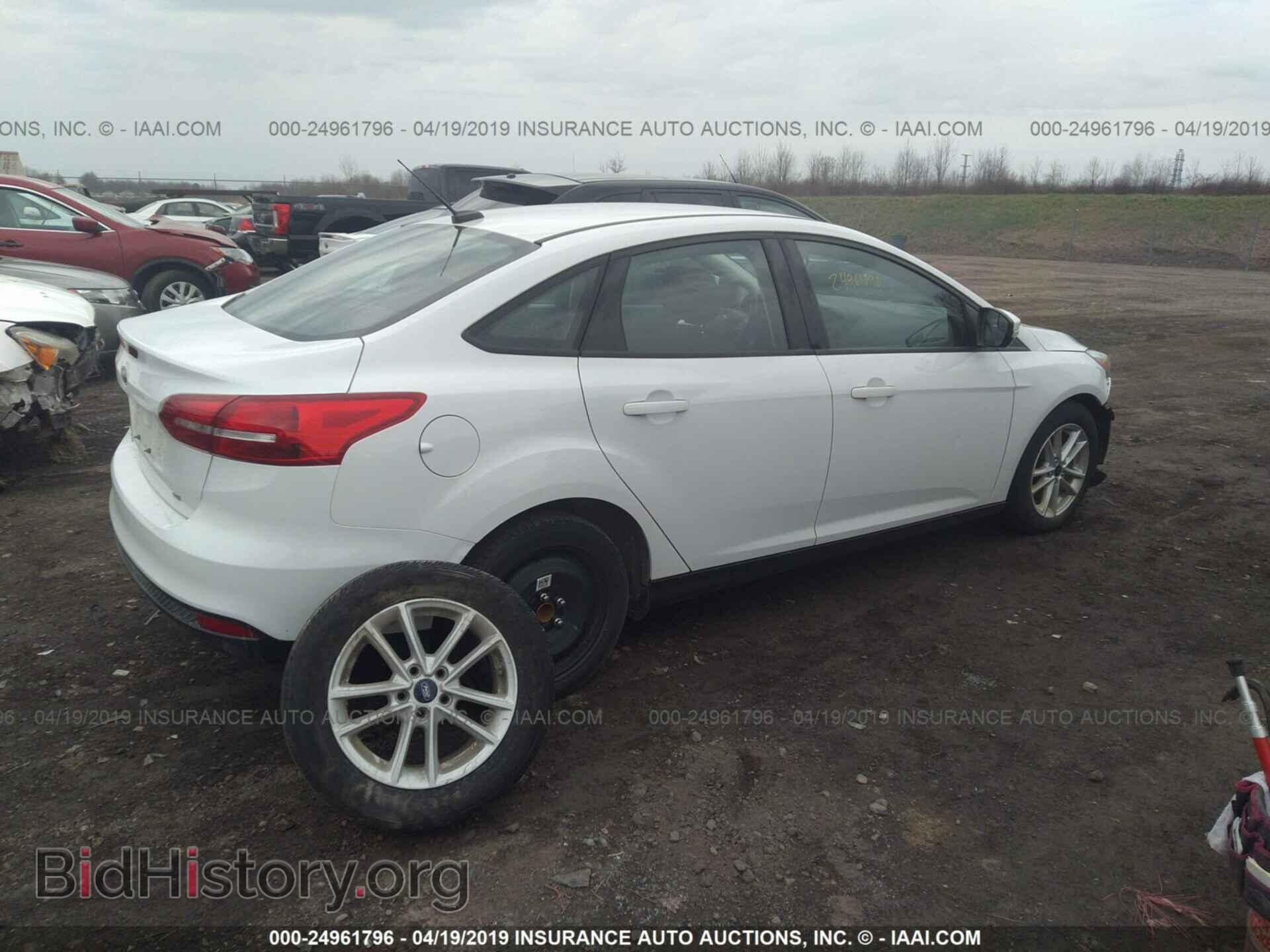 2017 FORD FOCUS - VIN: 1FADP3F27HL321590 - Фото 4