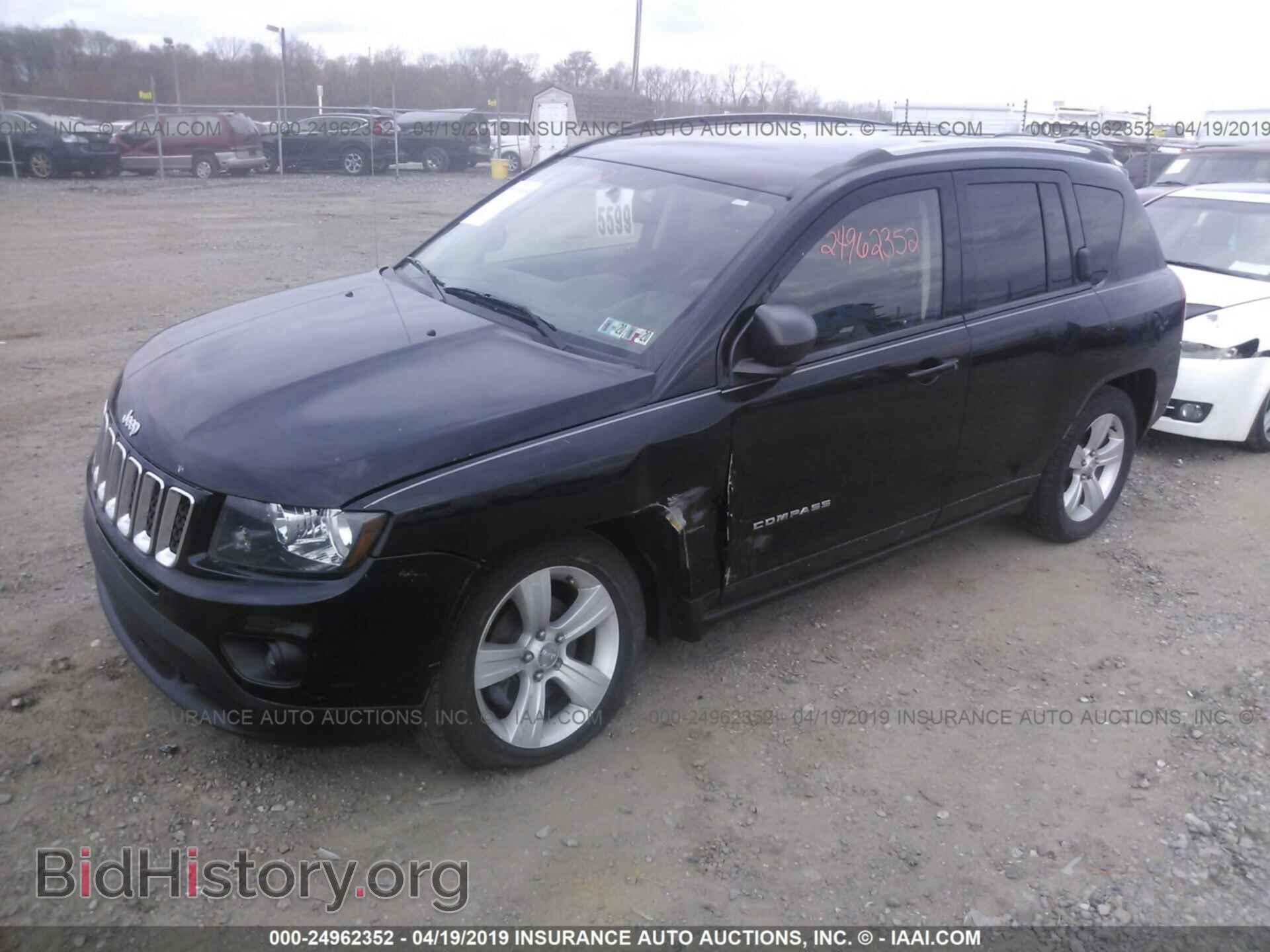 2014 JEEP COMPASS - VIN: 1C4NJDBB6ED870229 - Photo 2