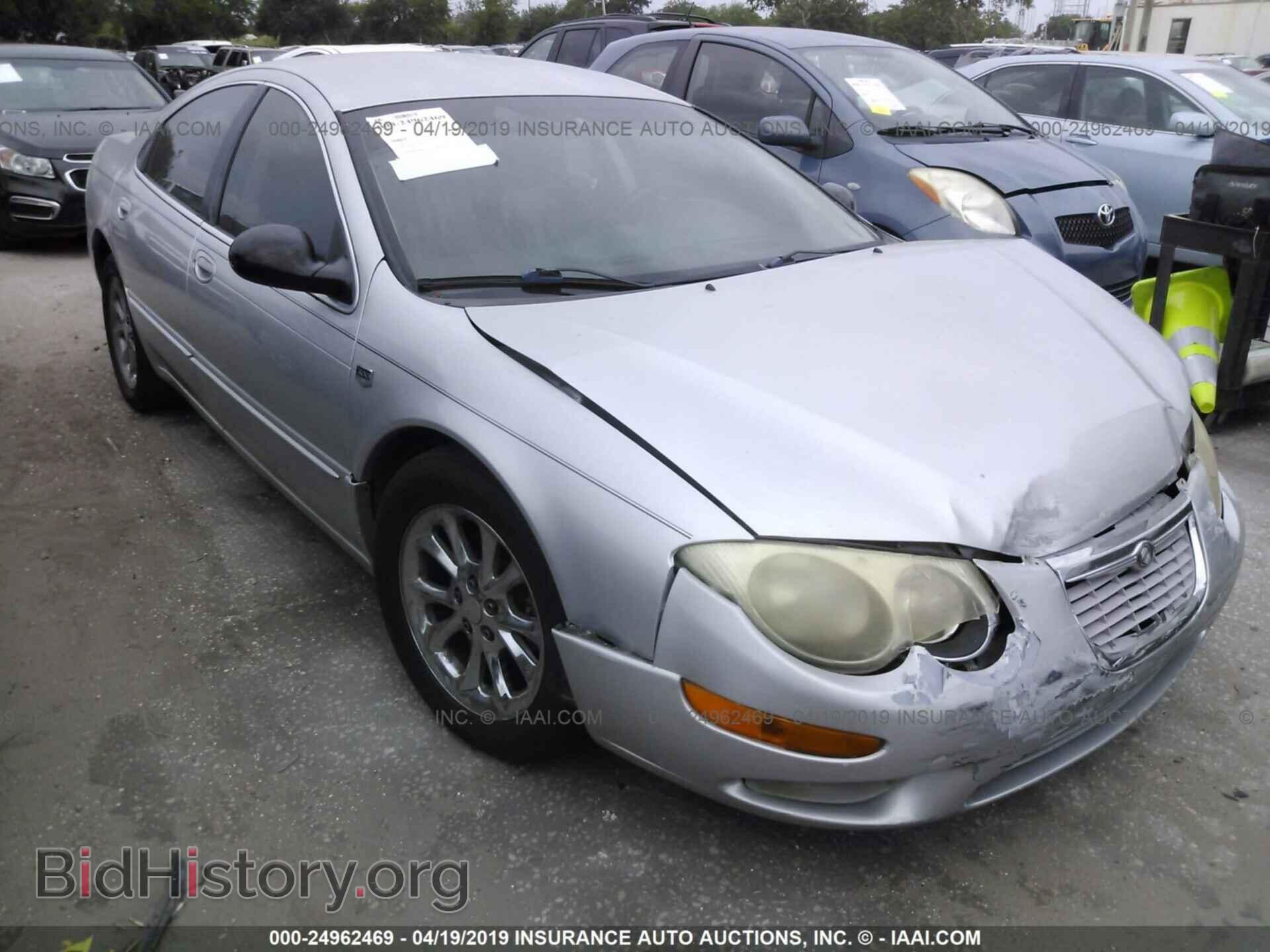 Photo 2C3HE66G22H293396 - CHRYSLER 300M 2002