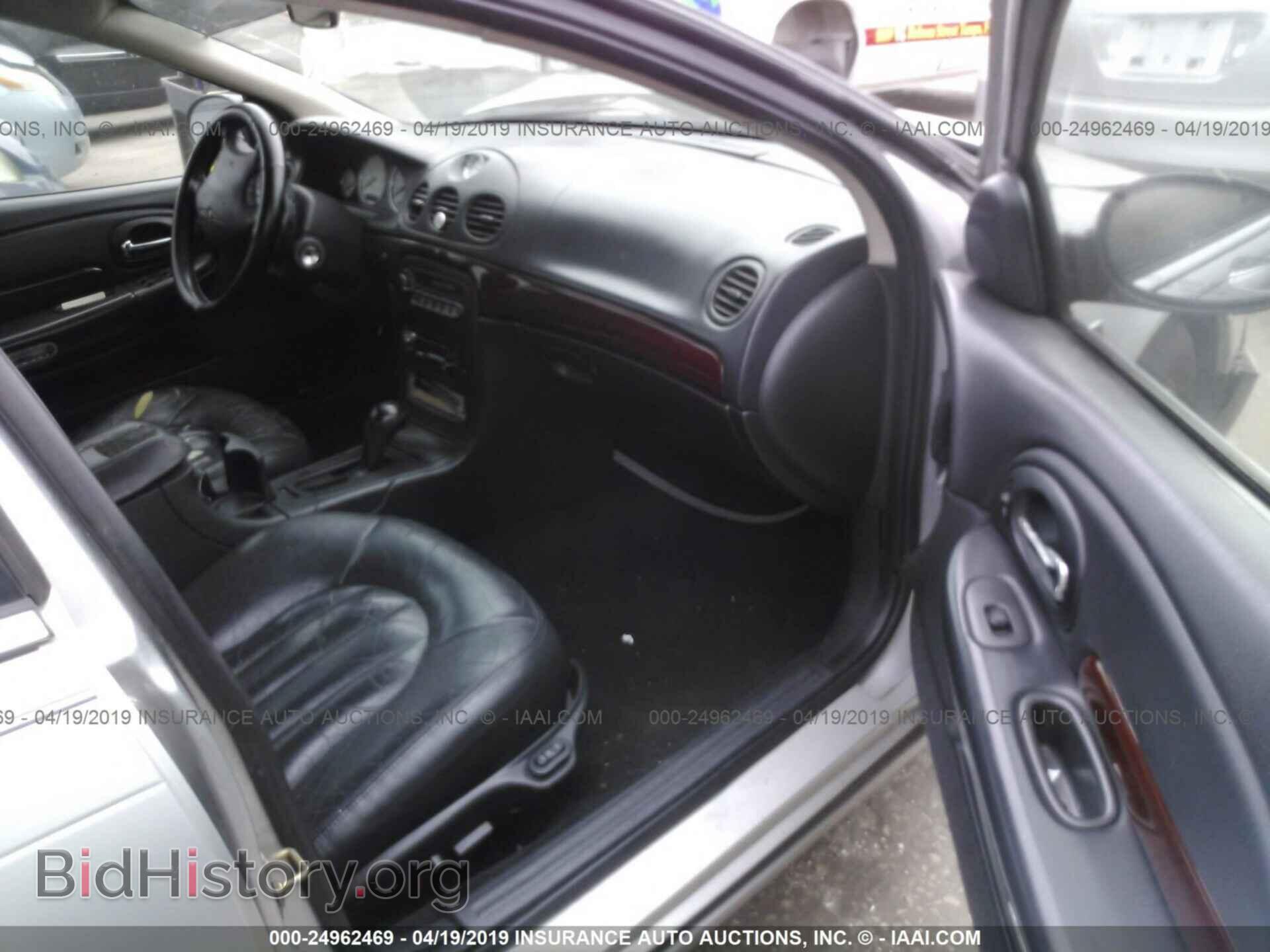 2002 CHRYSLER 300M - VIN: 2C3HE66G22H293396 - Photo 5