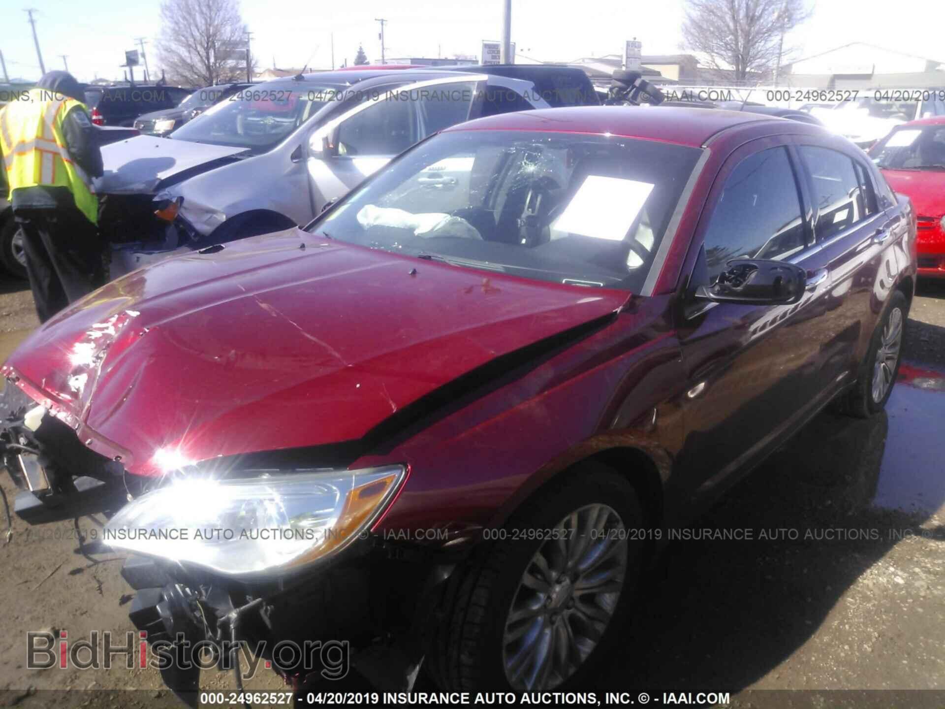 2013 CHRYSLER 200 - VIN: 1C3CCBCG4DN507019 - Photo 2