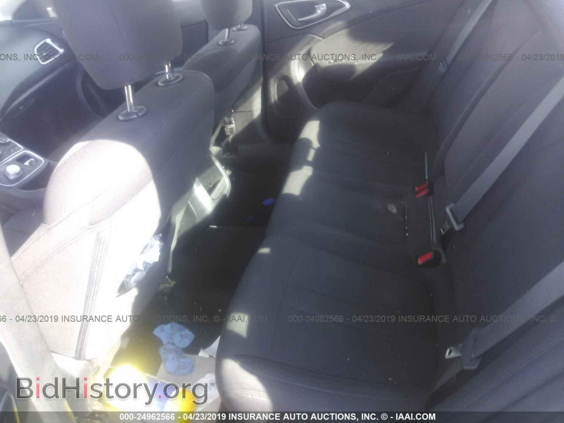 2016 CHRYSLER 200 - VIN: 1C3CCCAB3GN170277 - Photo 8