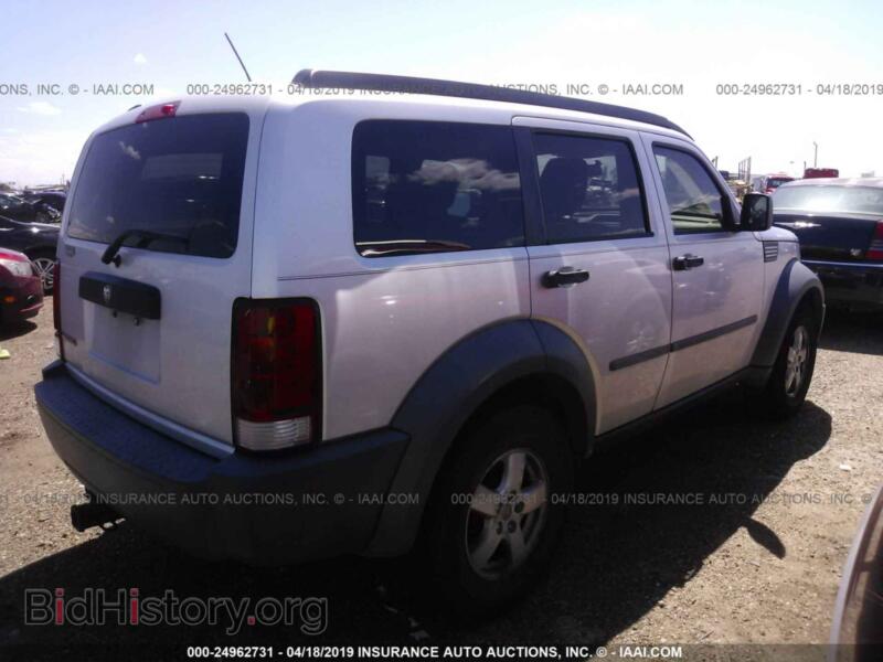 2007 Dodge NITRO (VIN 1D8GT28K97W556940) — photo 4 of 10
