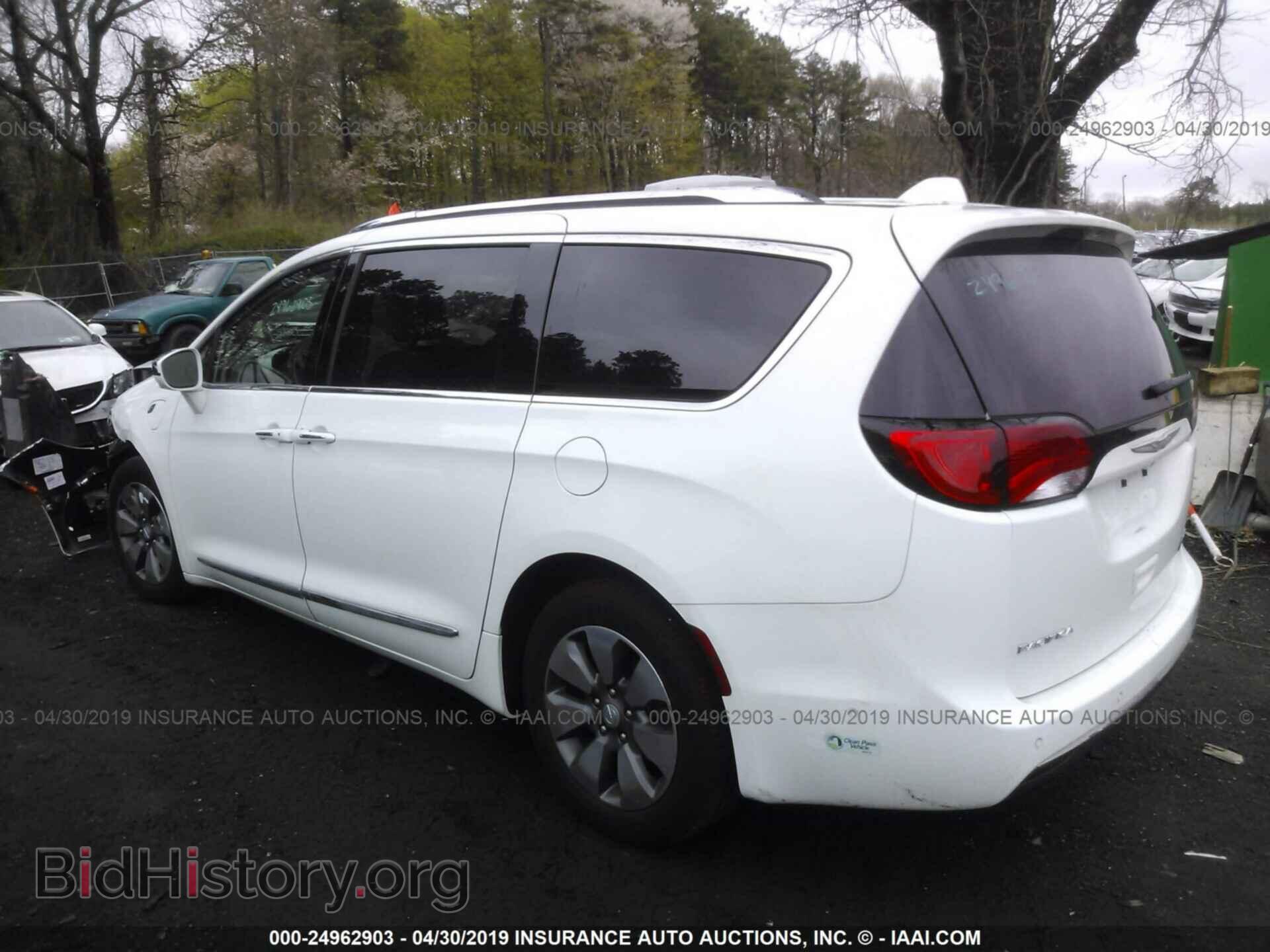 2017 CHRYSLER PACIFICA - VIN: 2C4RC1N78HR679673 - Фото 3